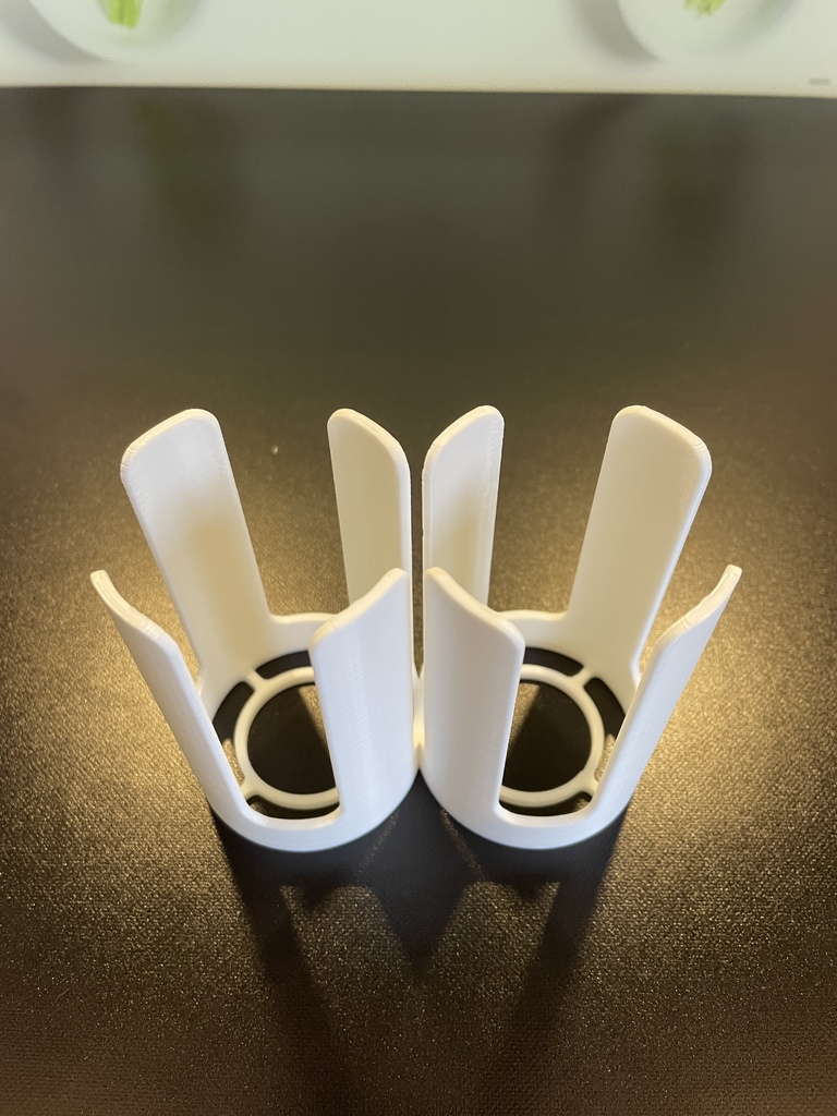 Noch ein Eierbecherhalter / another egg cup holder