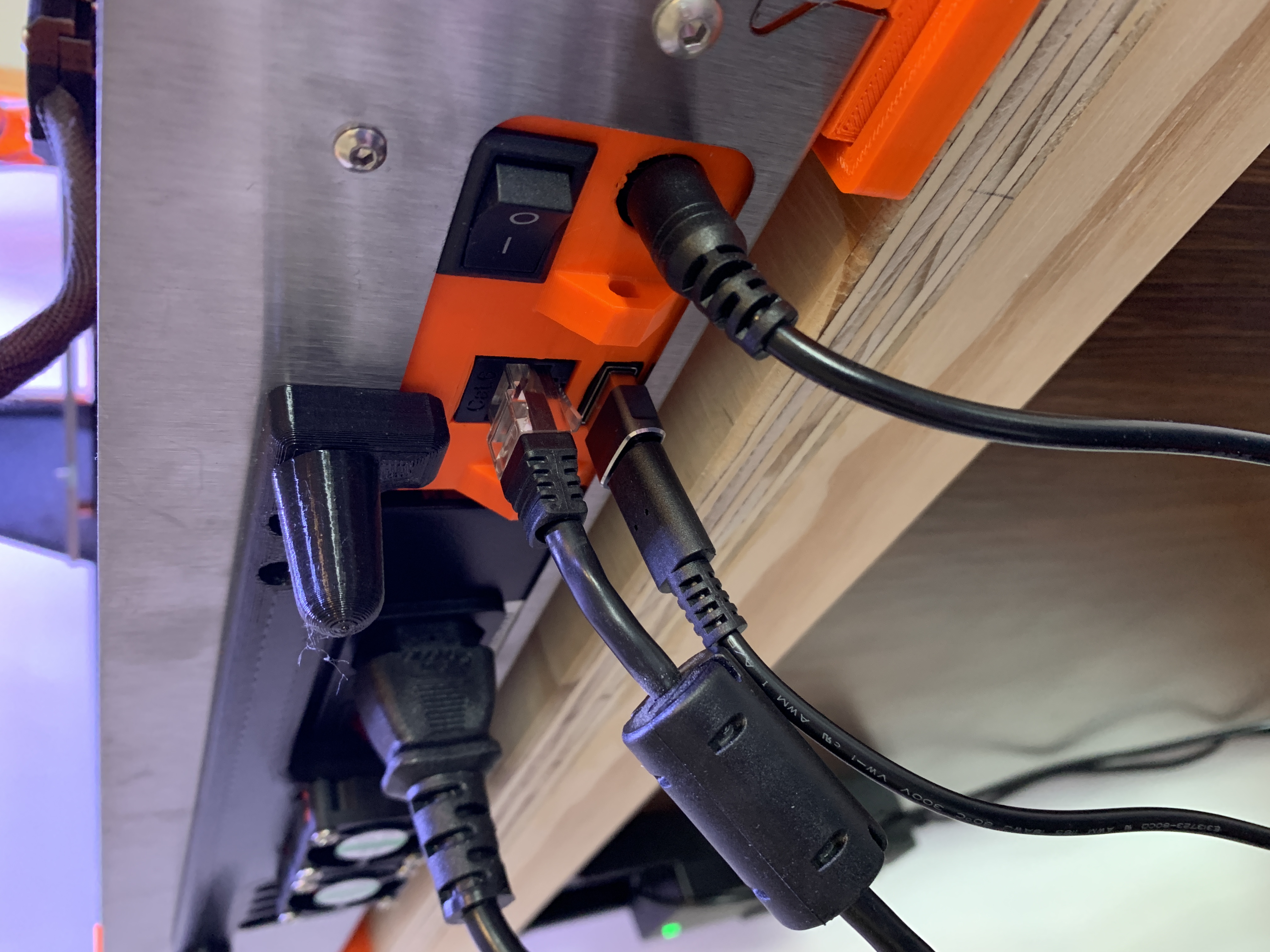 PrusaBox Enclosure - Enlarged Buck Converter box with WAGO holders, RJ45 Network Port, USB Port for RPI 4 Charging