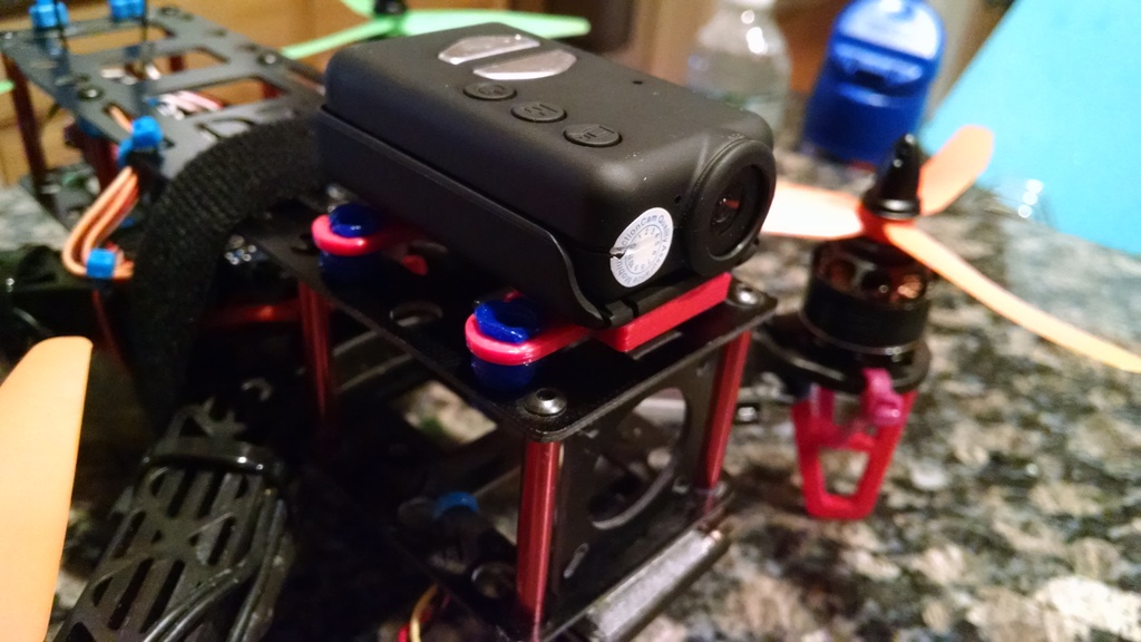 Mobius clean plate and vibration dampeners for Diatone FPV250 V2 quadcopter frame
