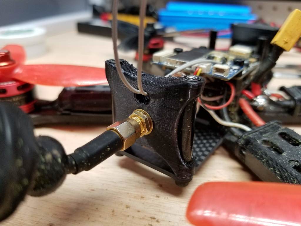 LHI 220 FPV Antenna Mount