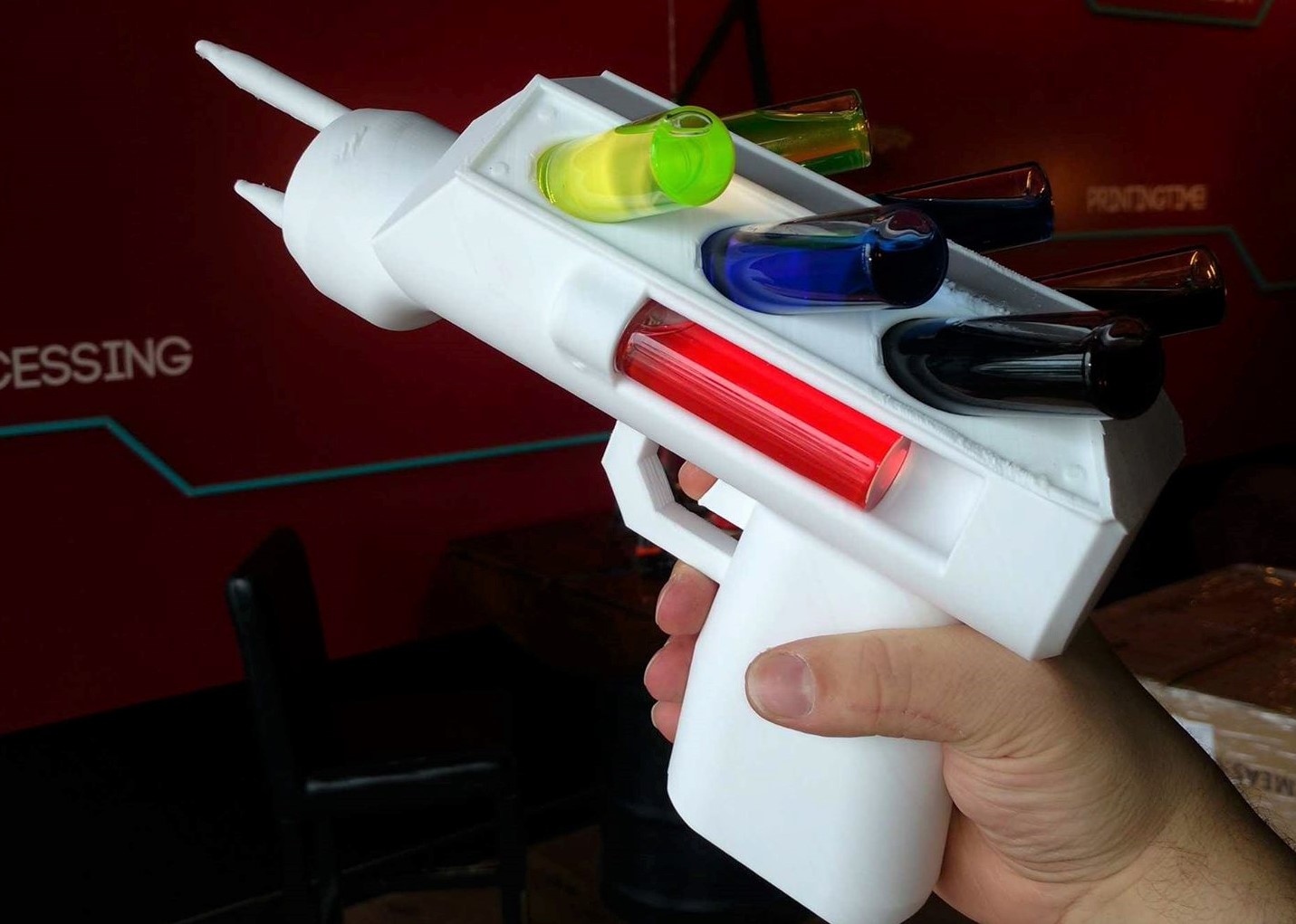 Warhammer Medicae Combat Injector