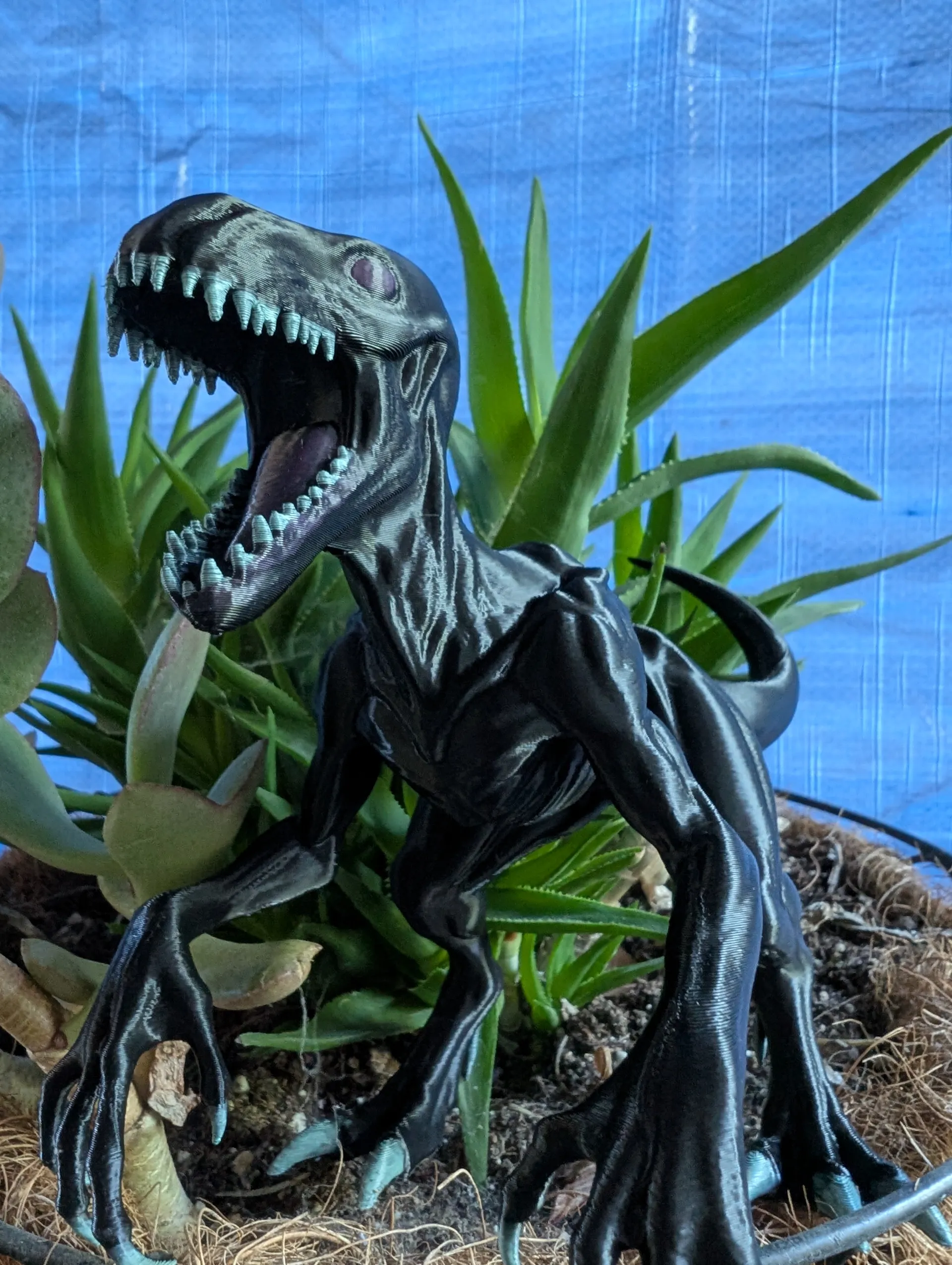 XenoRaptor - Mutant Dinosaur