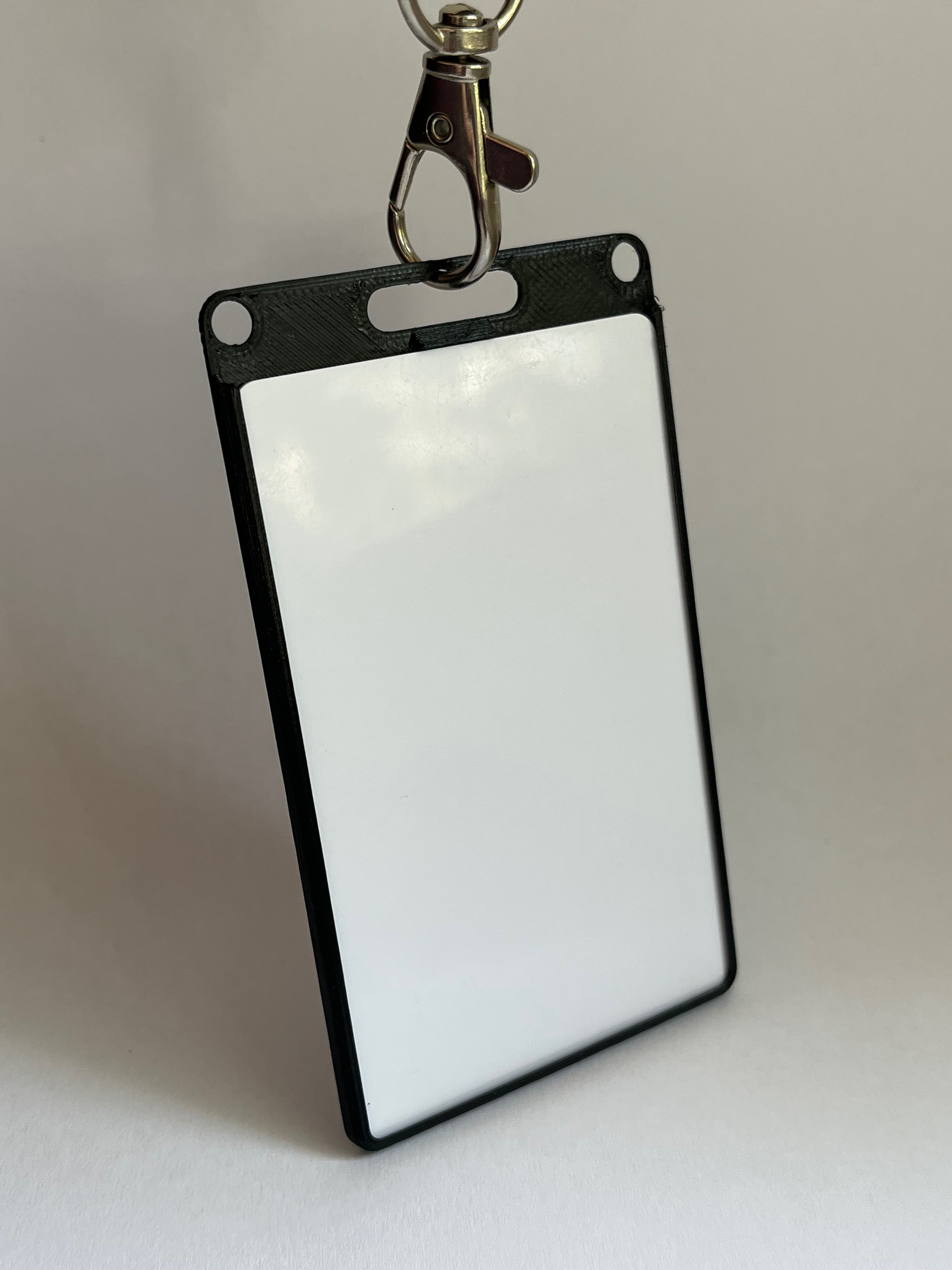 FreeCAD Slim CR80 (85.6×54 mm) Badge Holder (Minimal, Supportless)