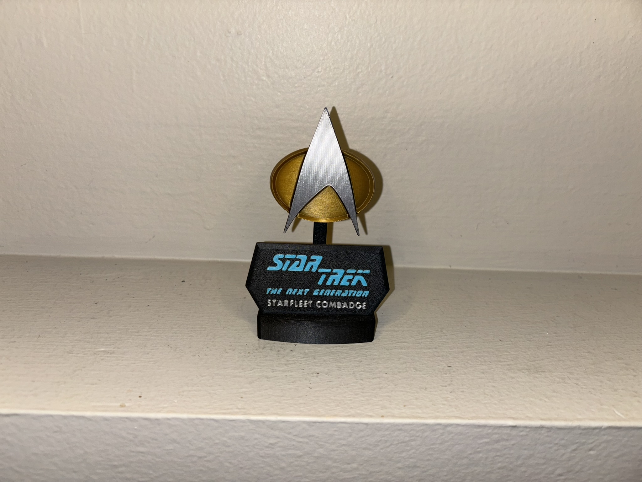 Star Trek: TNG Combadge