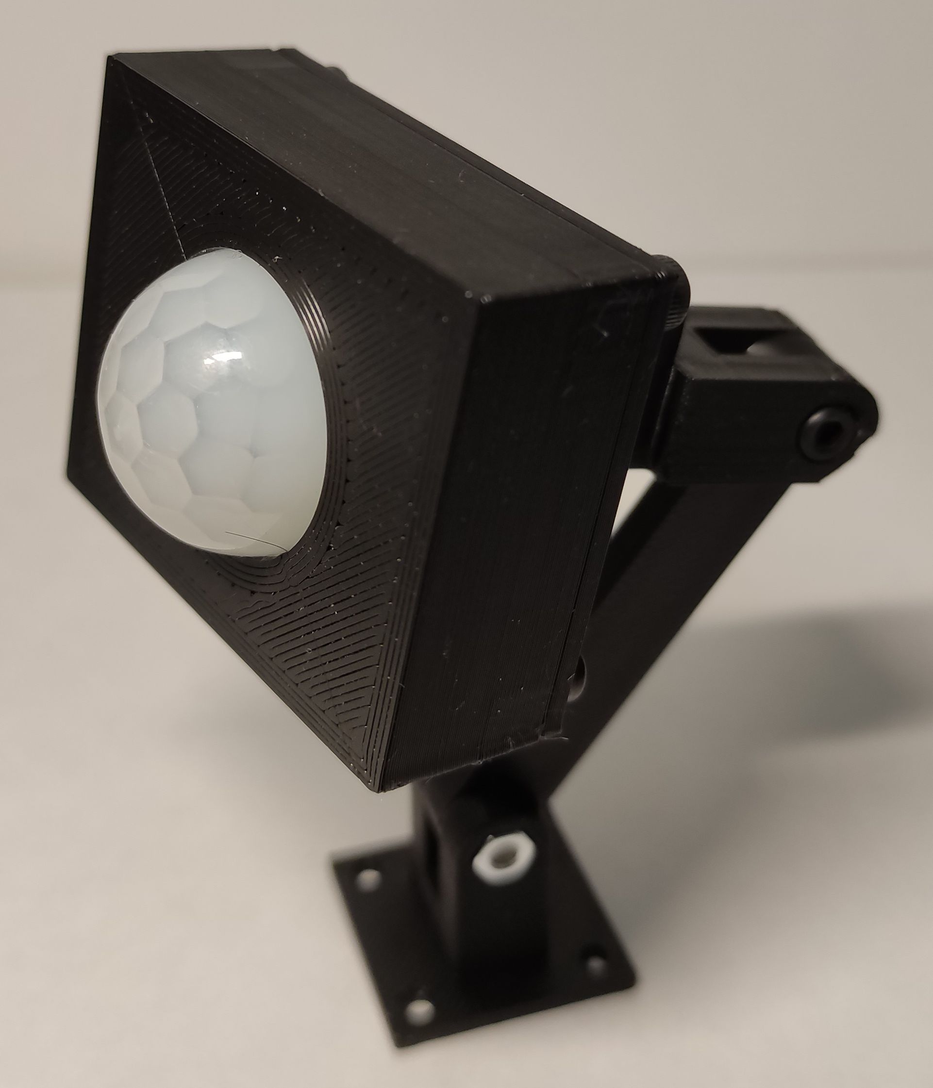 PIR sensor housing with movable mount (HC-SR501)