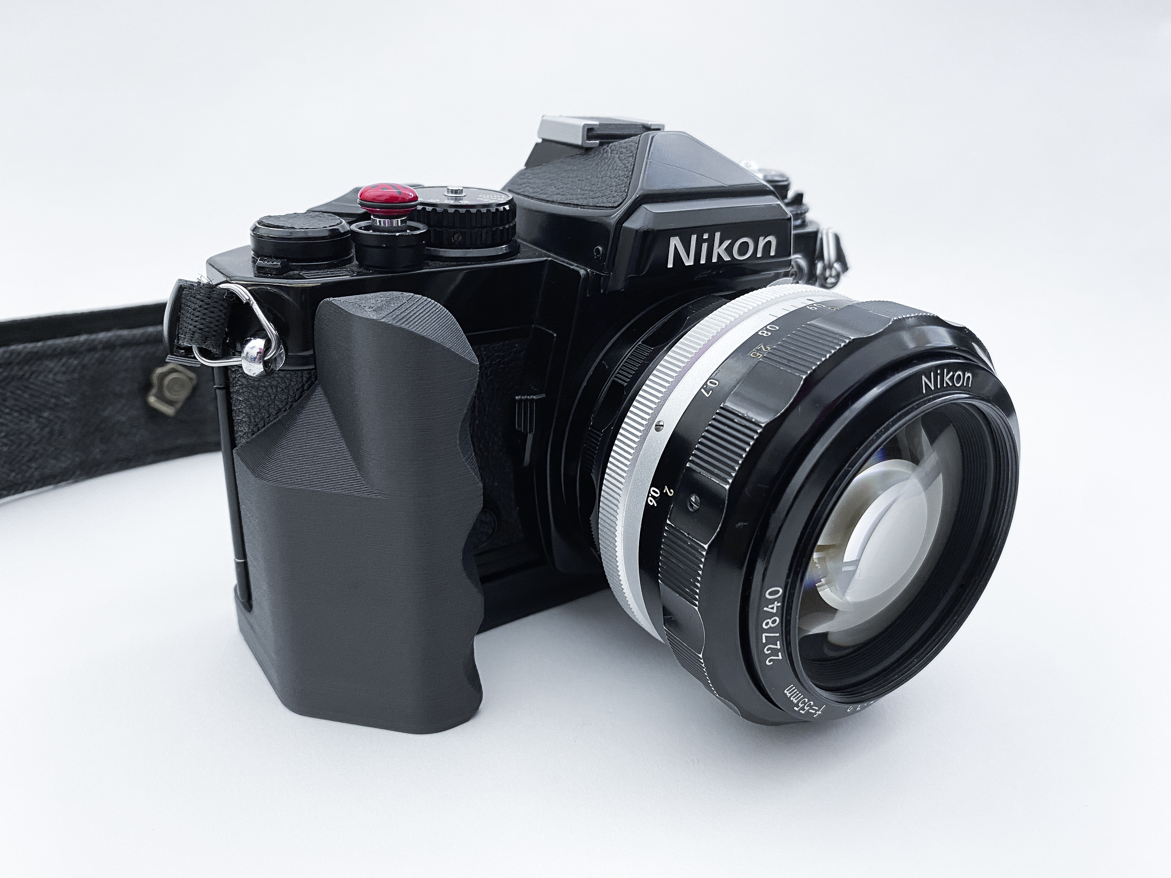 The Printed Grip - Nikon SLR Camera Grip