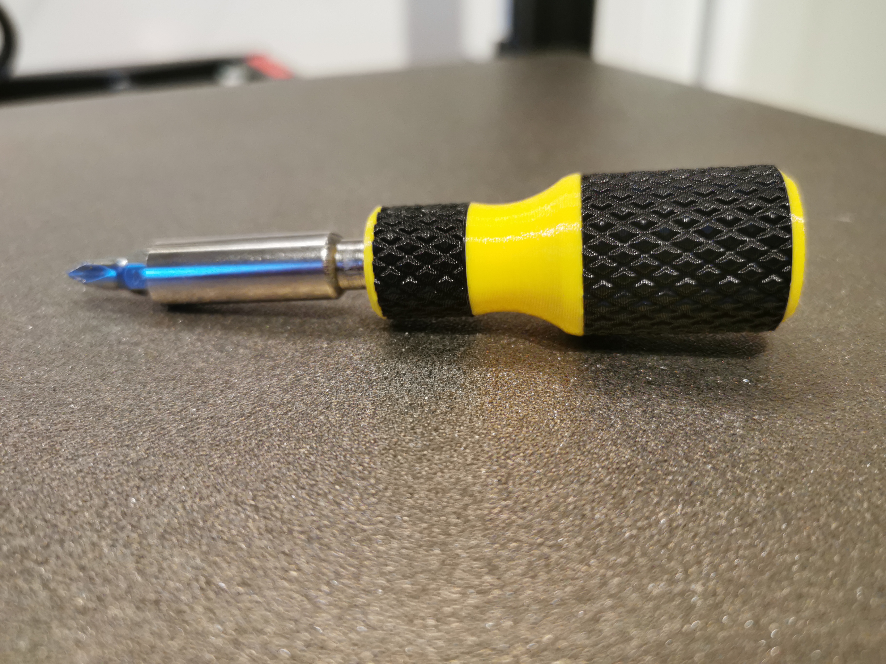 Knurled Screwdriver handle
