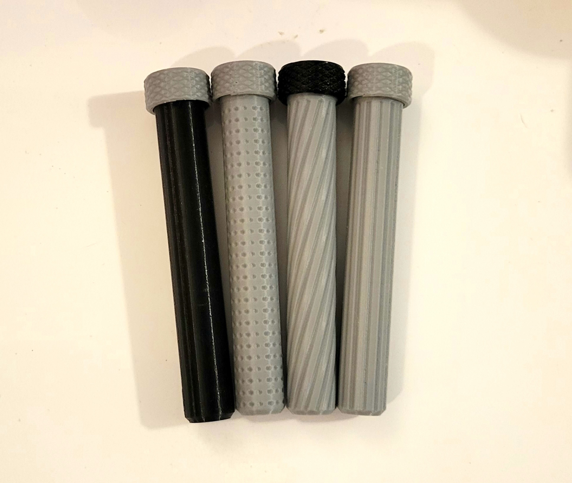 Doob tube, joint container.