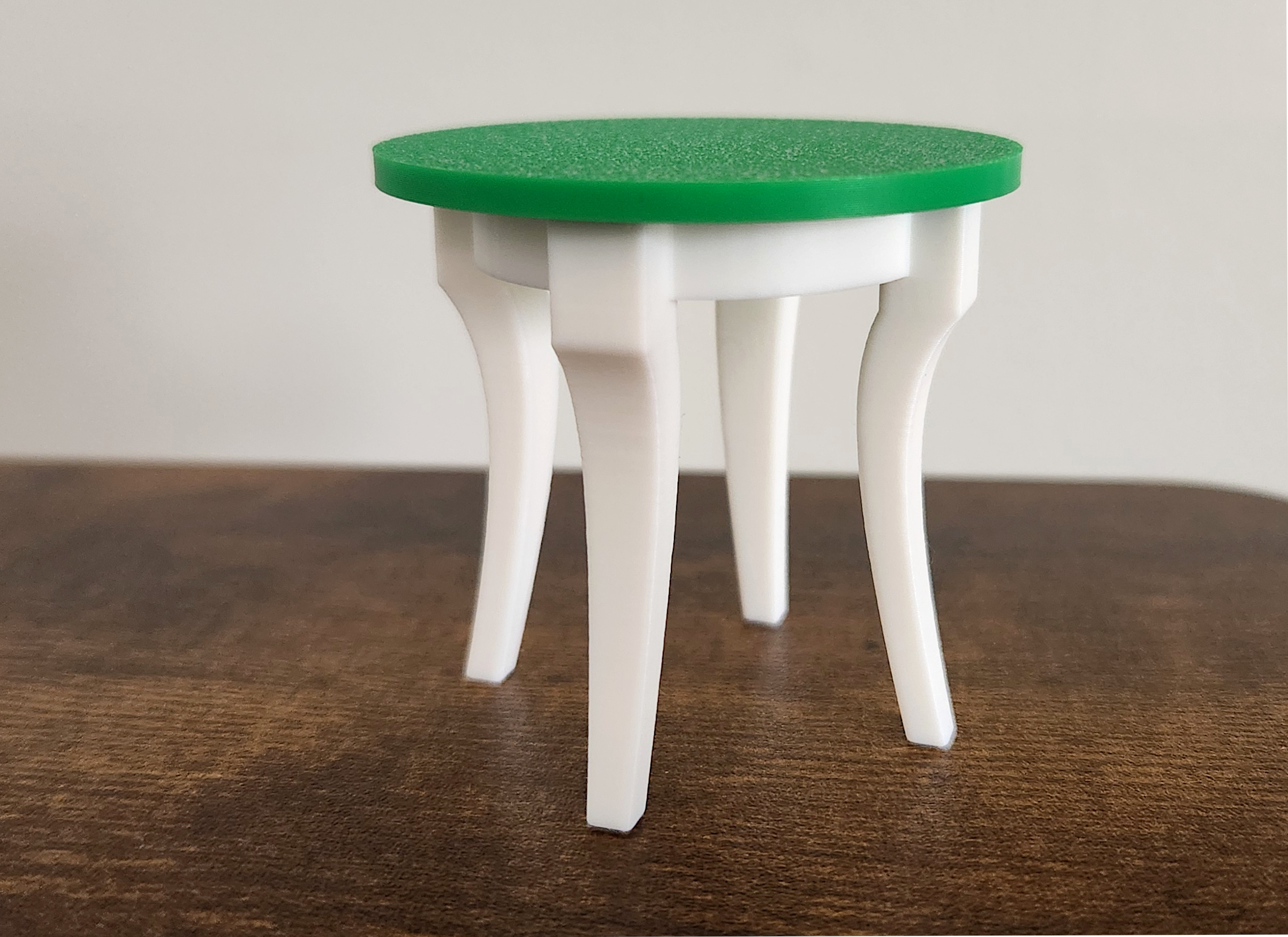 Print-in-Place Miniature Table (1:12 Dollhouse)
