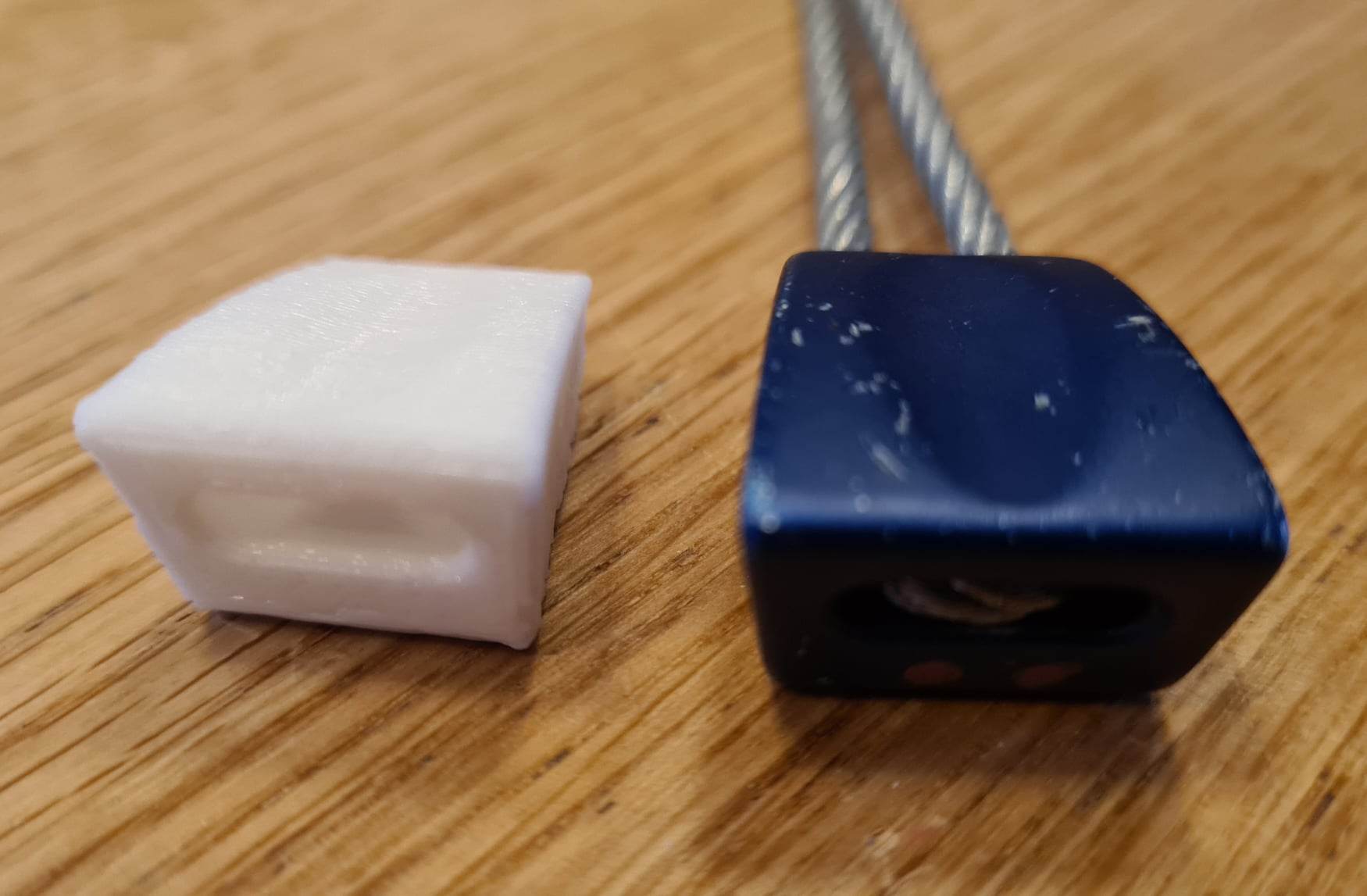 DMM-like Wallnut No 5 (Fake climbing nut)
