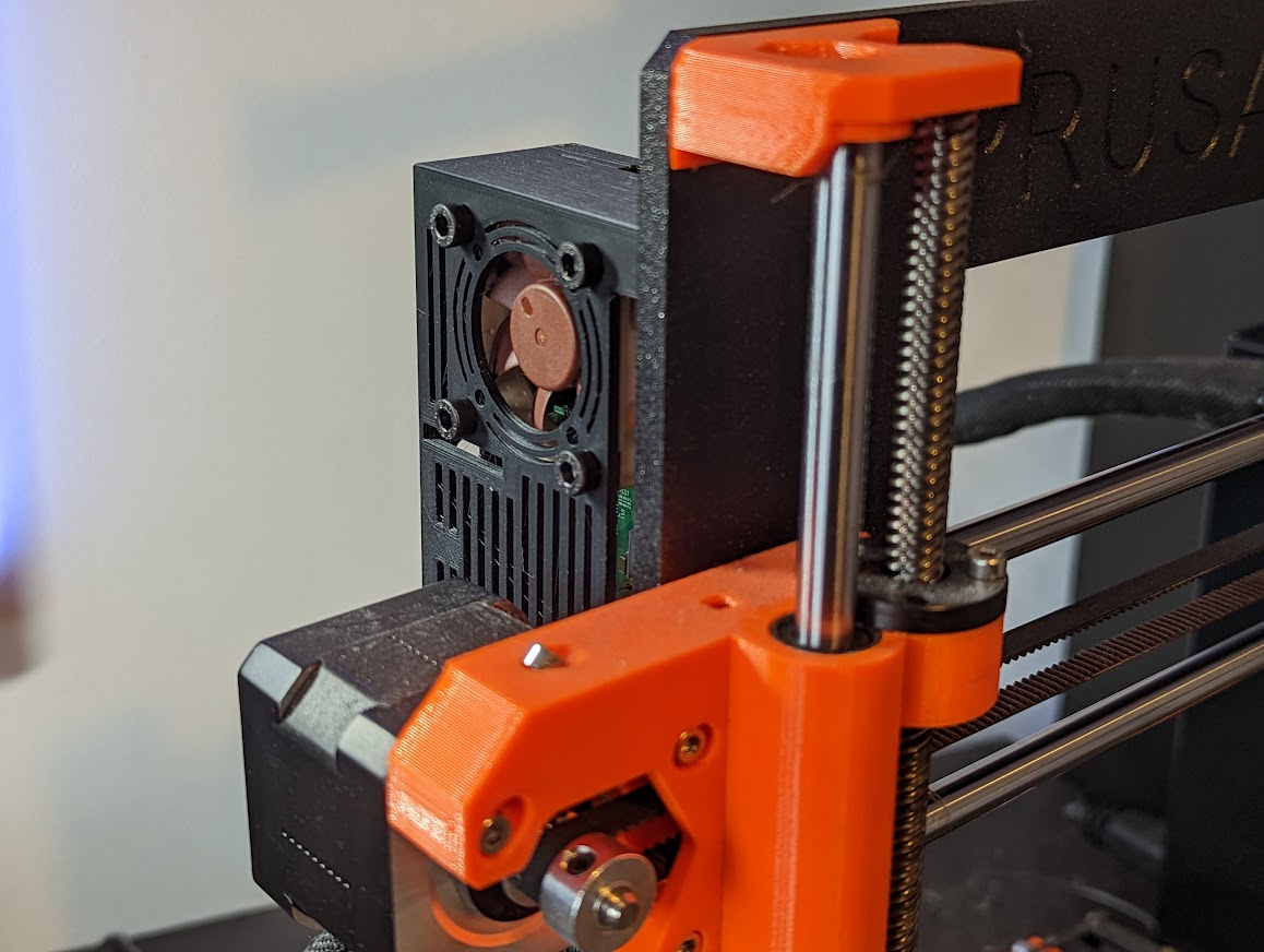 RaspberryPi 3B Case with 30/40mm Fan- Prusa Mk3 Mount
