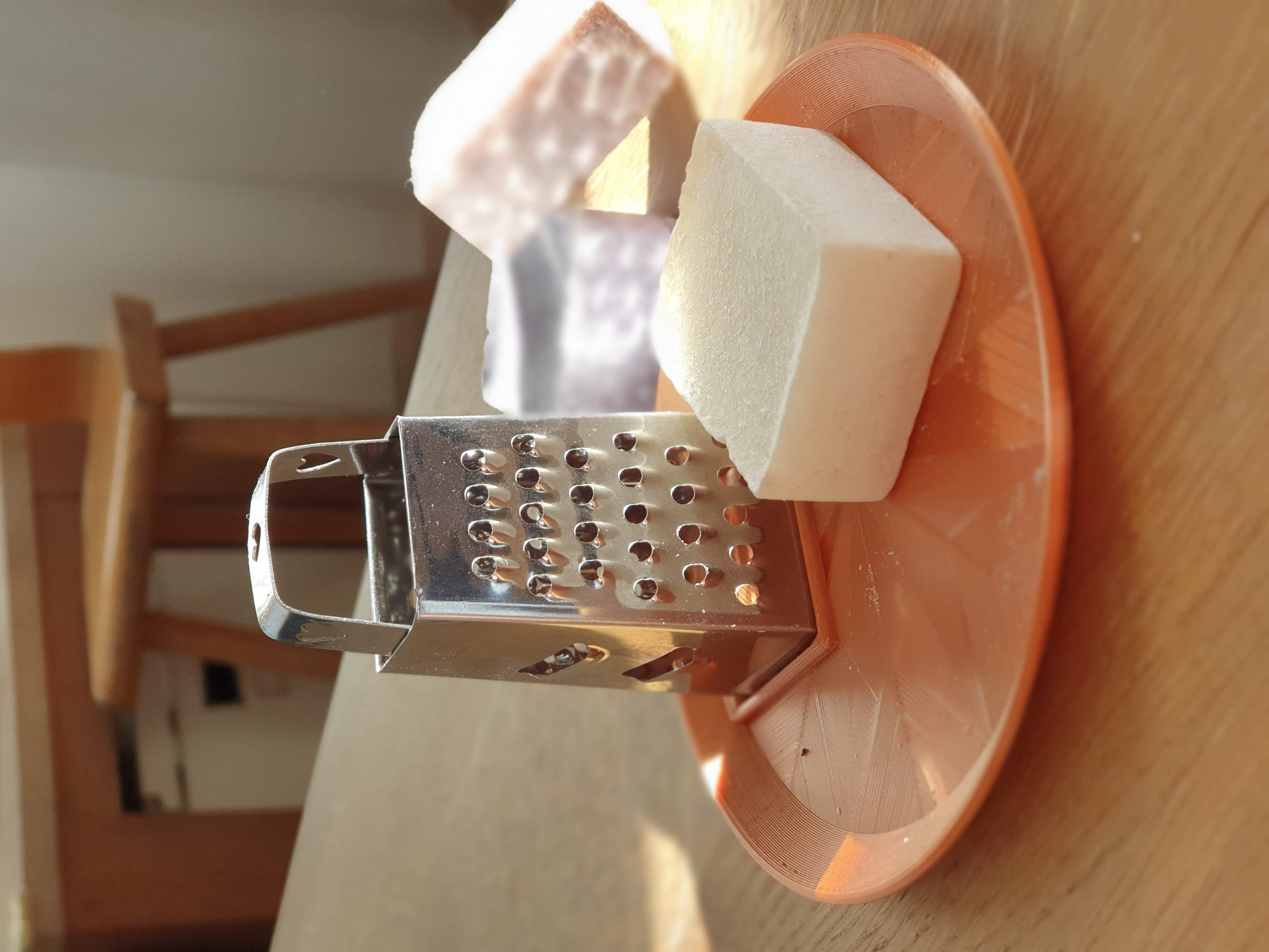 Amber scent block dish