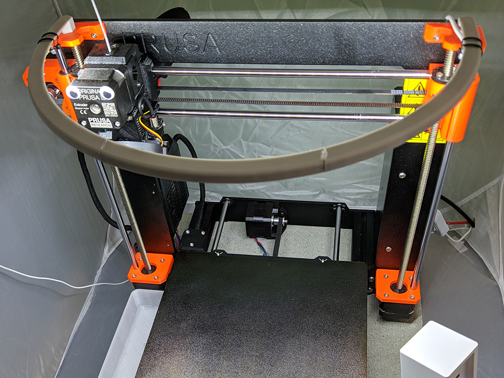 Hexagonal Hole Mounted LED Strip Bar for MK3S - Fits on Mini and MK3S Buildplate