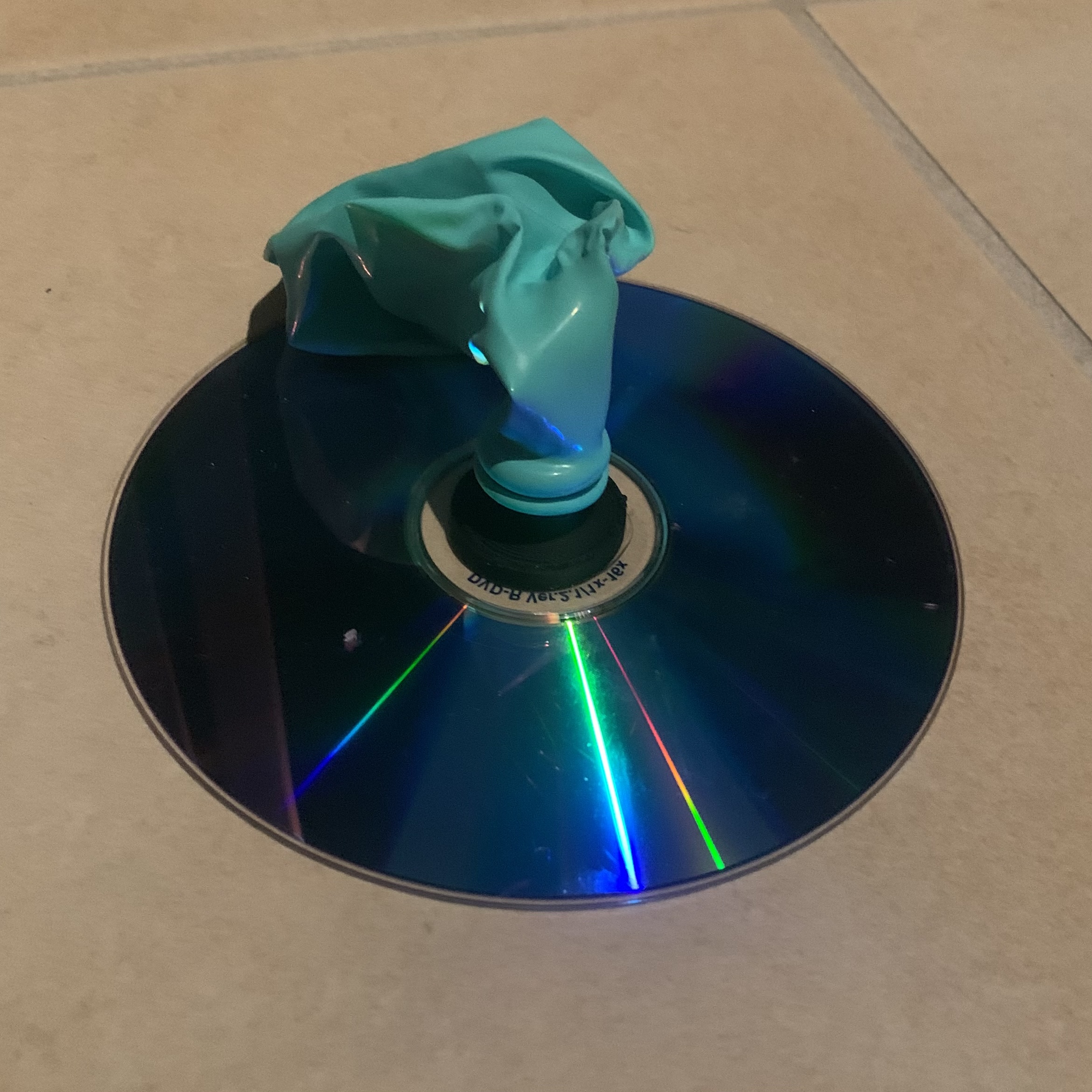 Balloon powered CD Hovercraft - Balloon to CD adapter