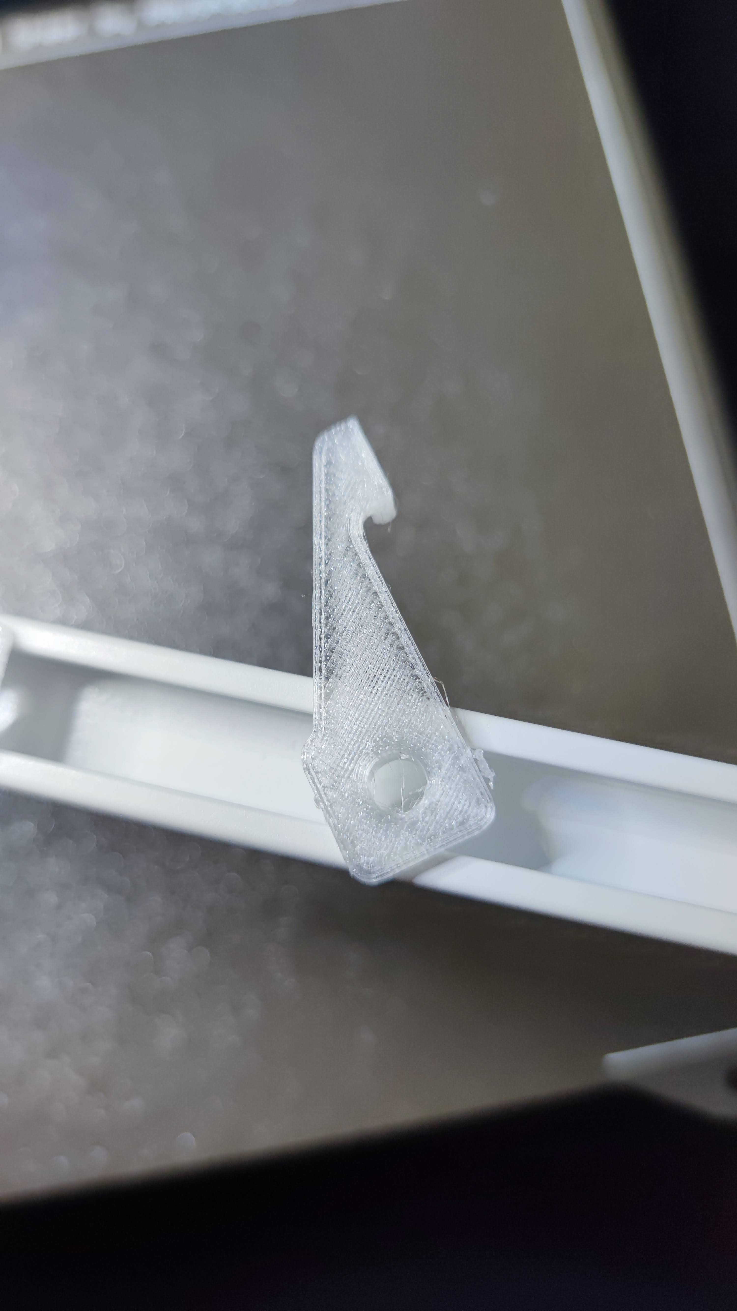 Ikea Vidga - rail holder / držák kolejnice