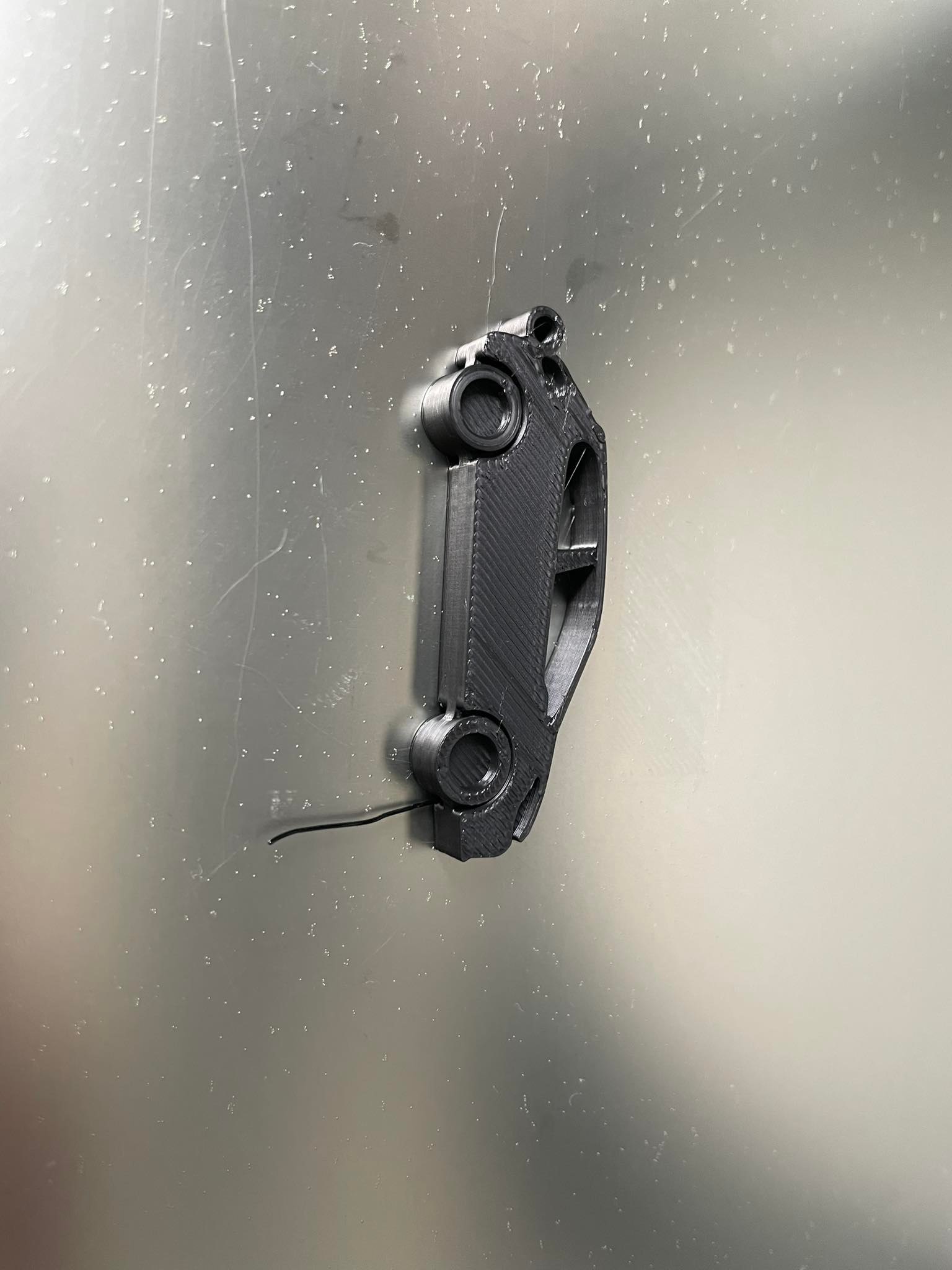 Peugeot 208 keychain without lettering