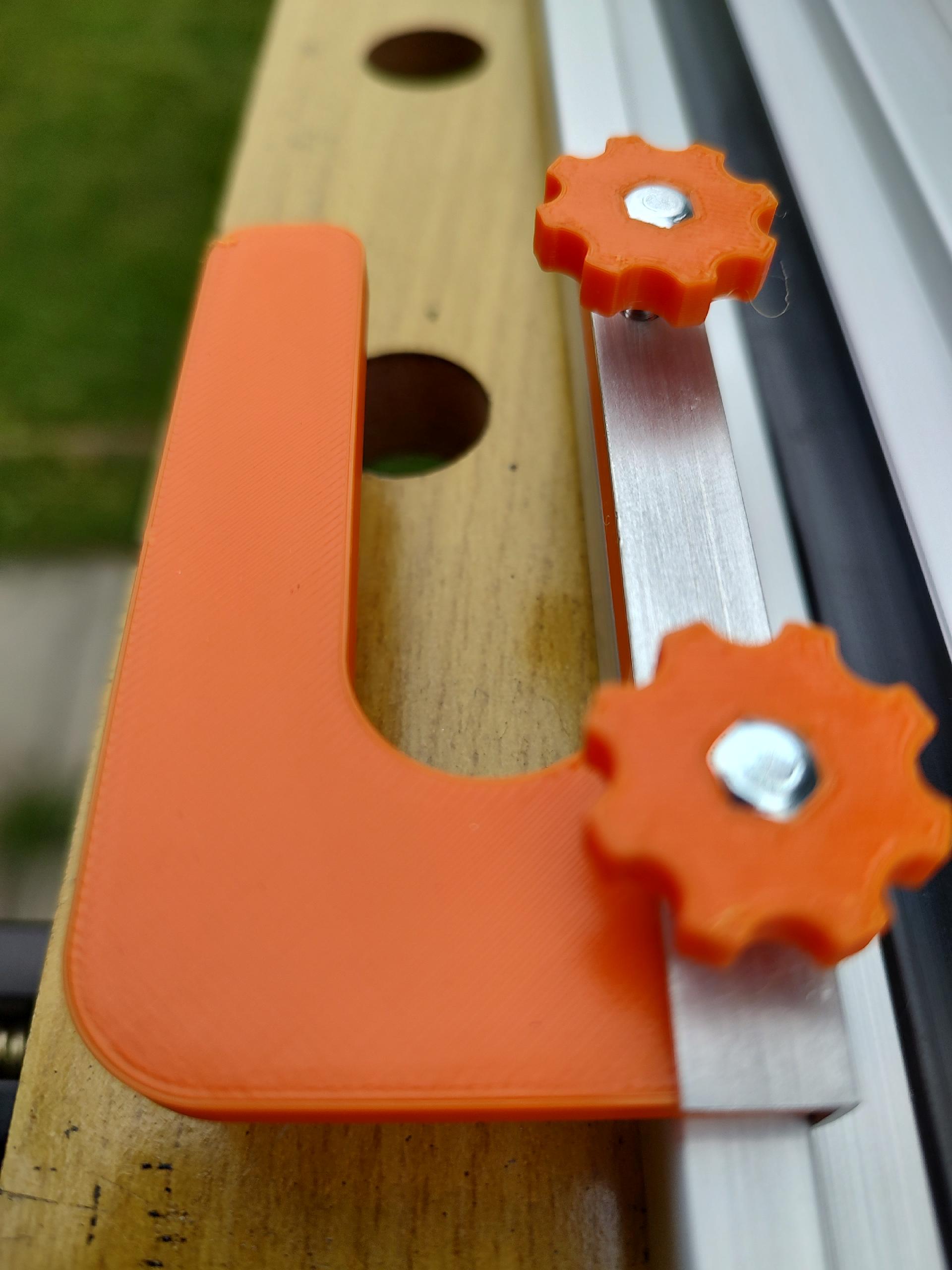 Dog lock for PARKSIDE, MAKITA guide rails and 2020 extrusion