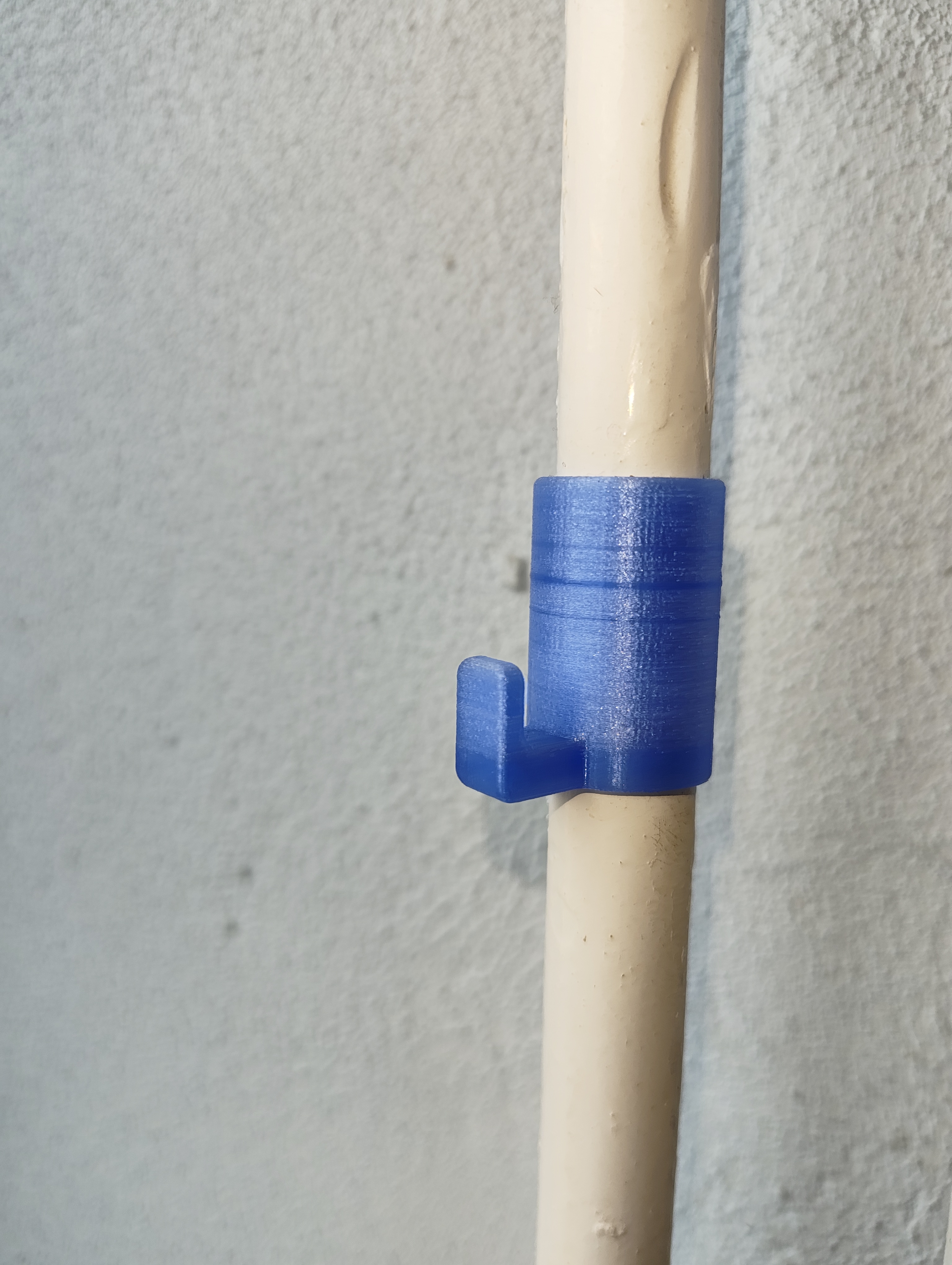 hook for 15mm central heating pipe