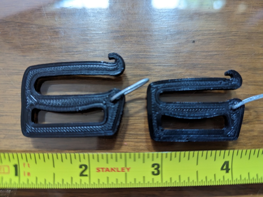 Gatekeeper backpack strap clip - gated G hook full size