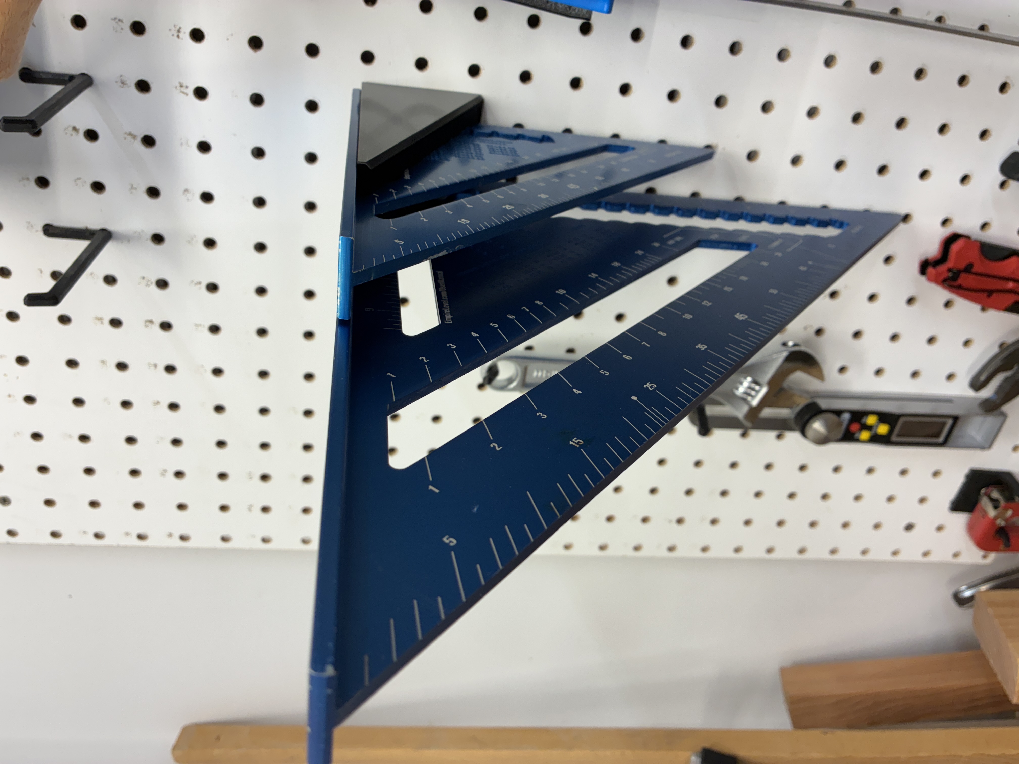 Double Square Holder V2 (Sy's Peglock)