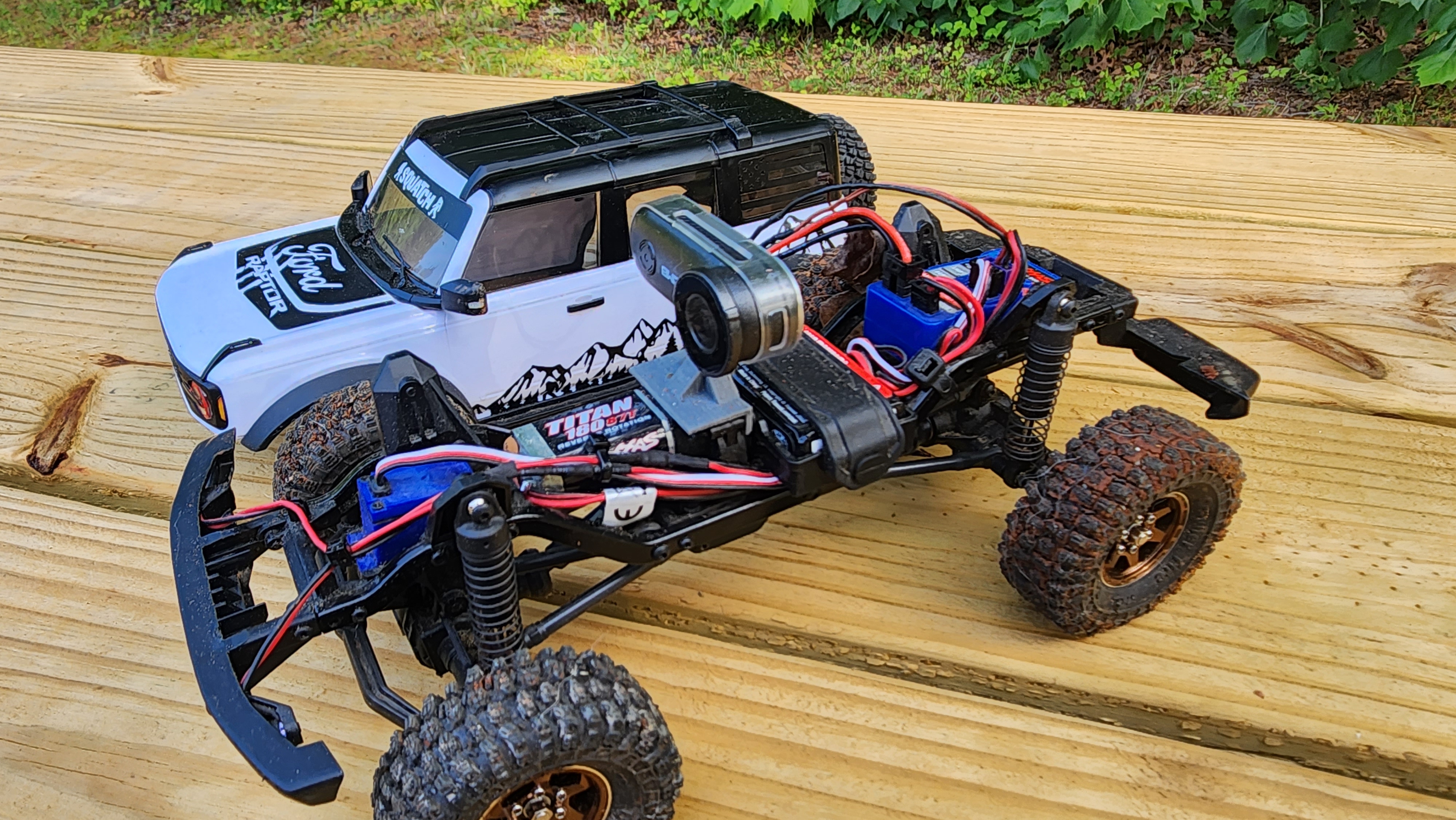 Runcam mount for trx4m bronco.