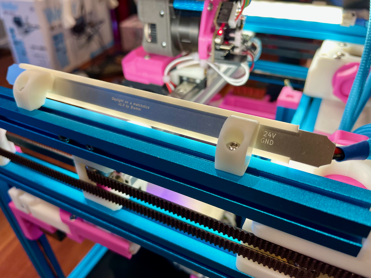 Voron v0 / v0.1 / v0.2 Daylight on a Matchstick LED Strip Mounts