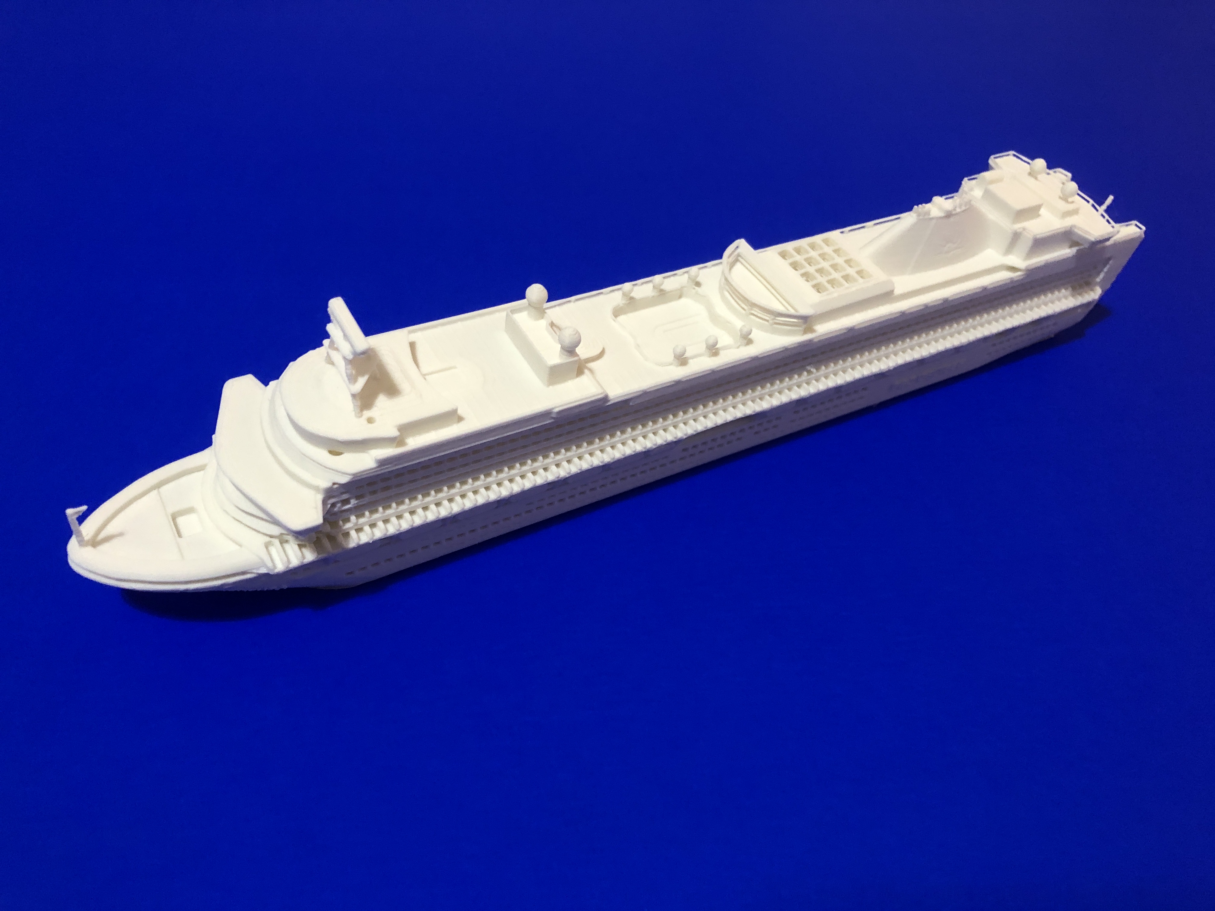 P&O Cruise Ship Ventura 1:1000 No Supports Needed