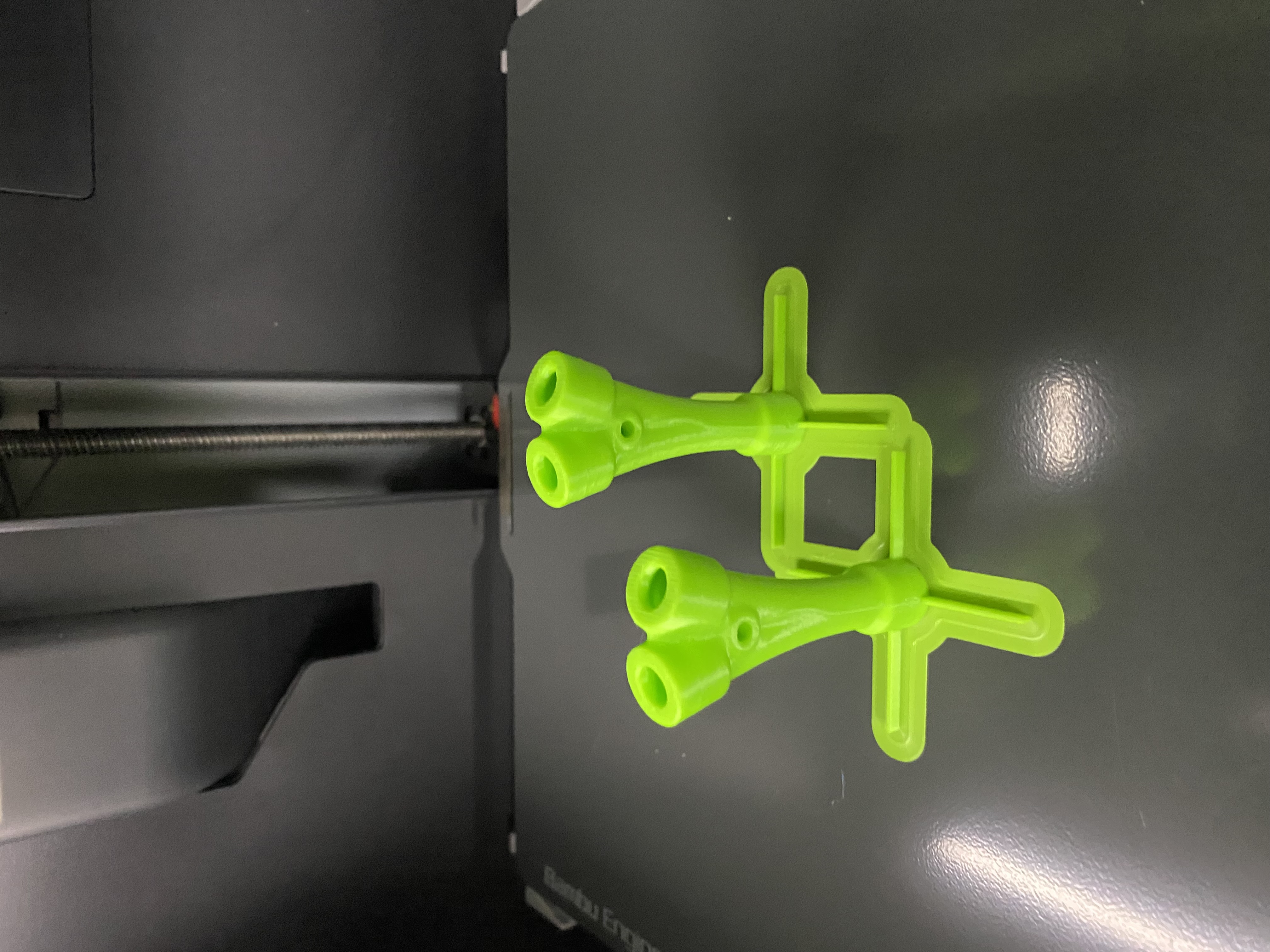 AMS, EASY PRINT..STAY ON BED AND DON'T MOVE.... Y - Splitter, the best out there PC4-UM2 or 10mm ends