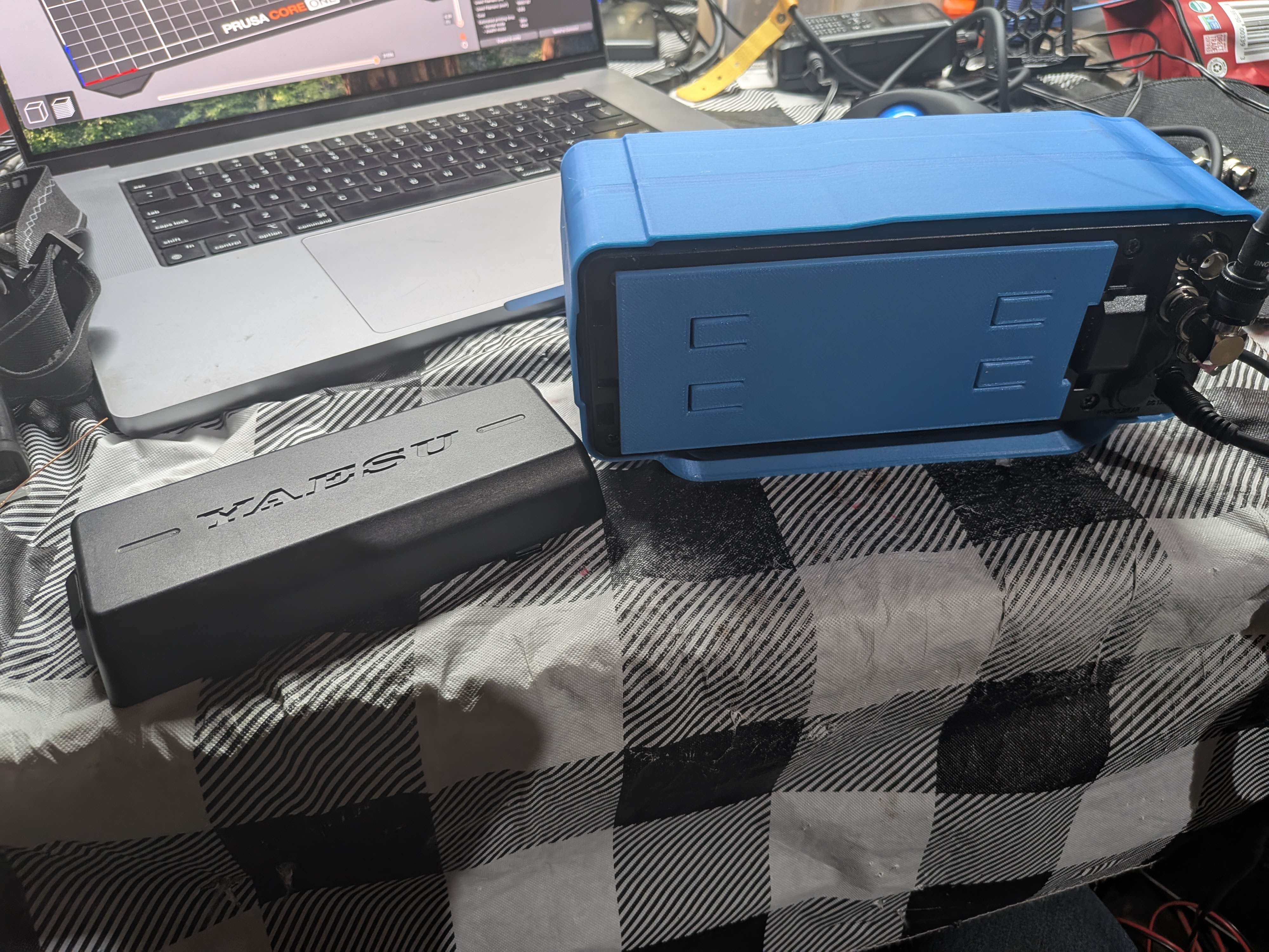 KC3WRY - Yaesu FTX-1 Batteryless Cover