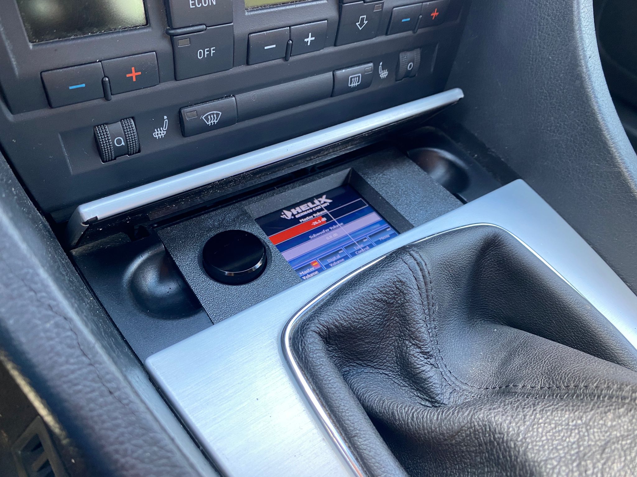 Helix Director Mount Audi A4 B6 ash tray