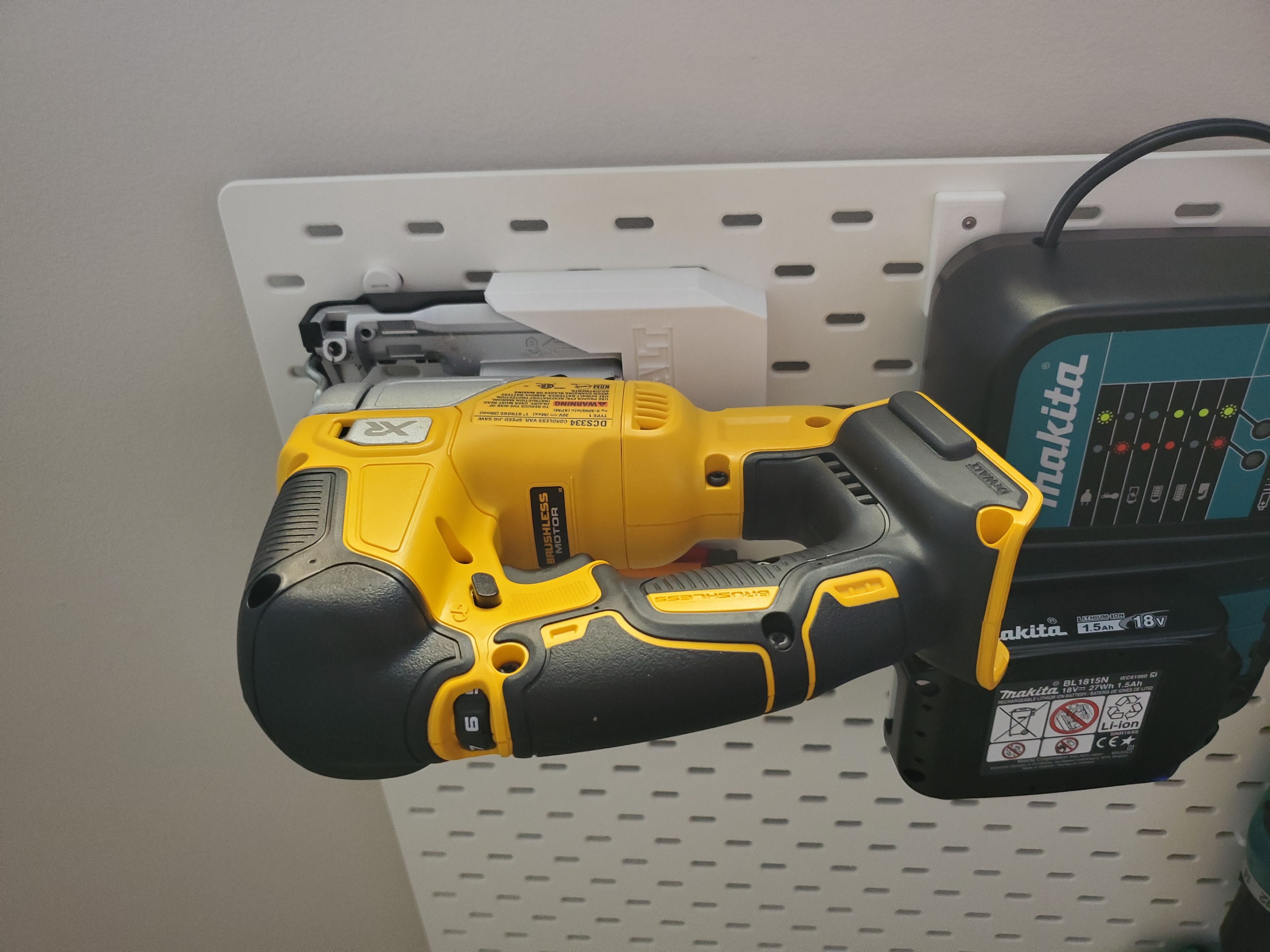Ikea Skadis Mount for DeWalt DCS334 Jigsaw