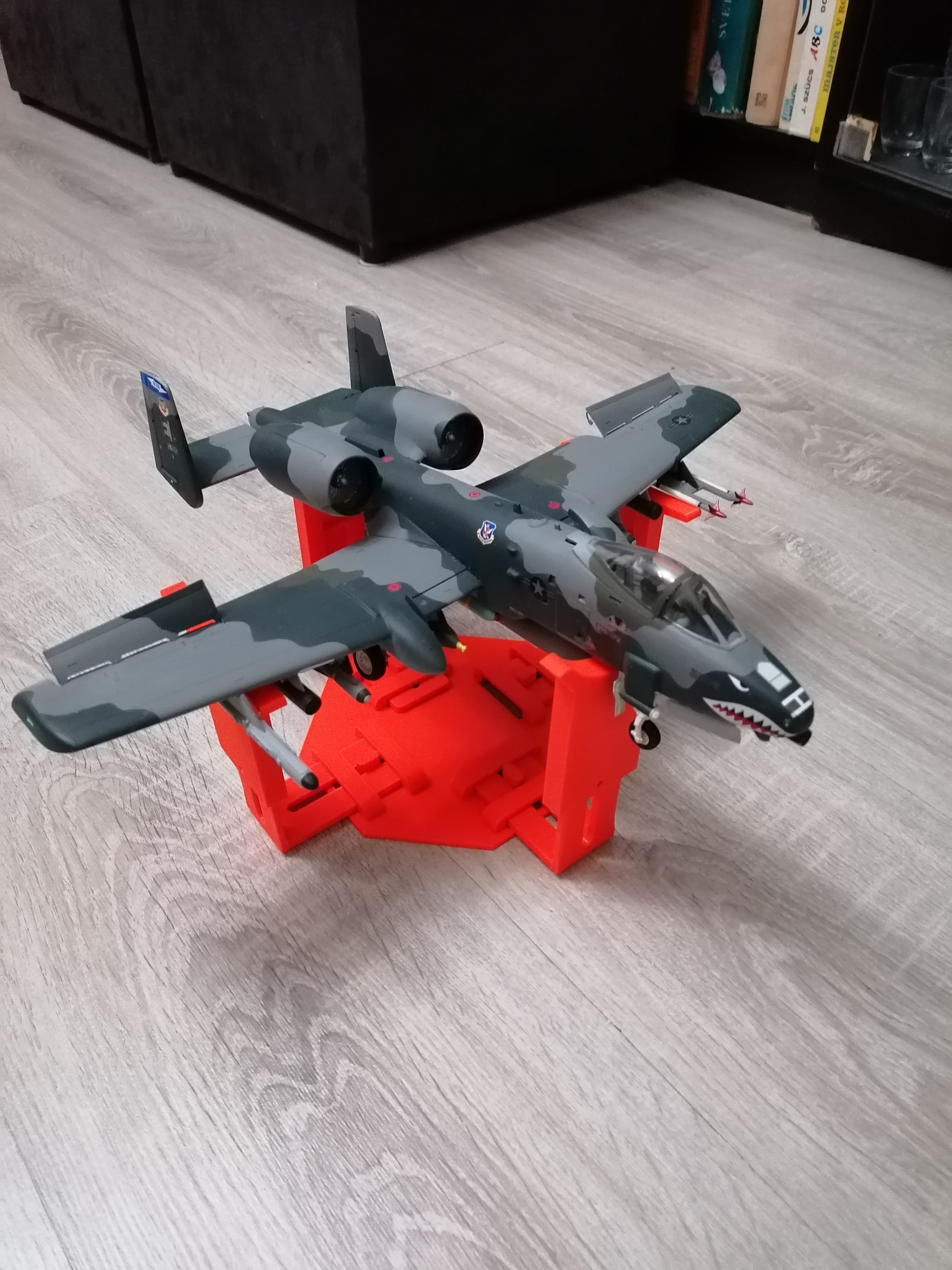 Stojan na maľovanie modelov - aircraft painting stand