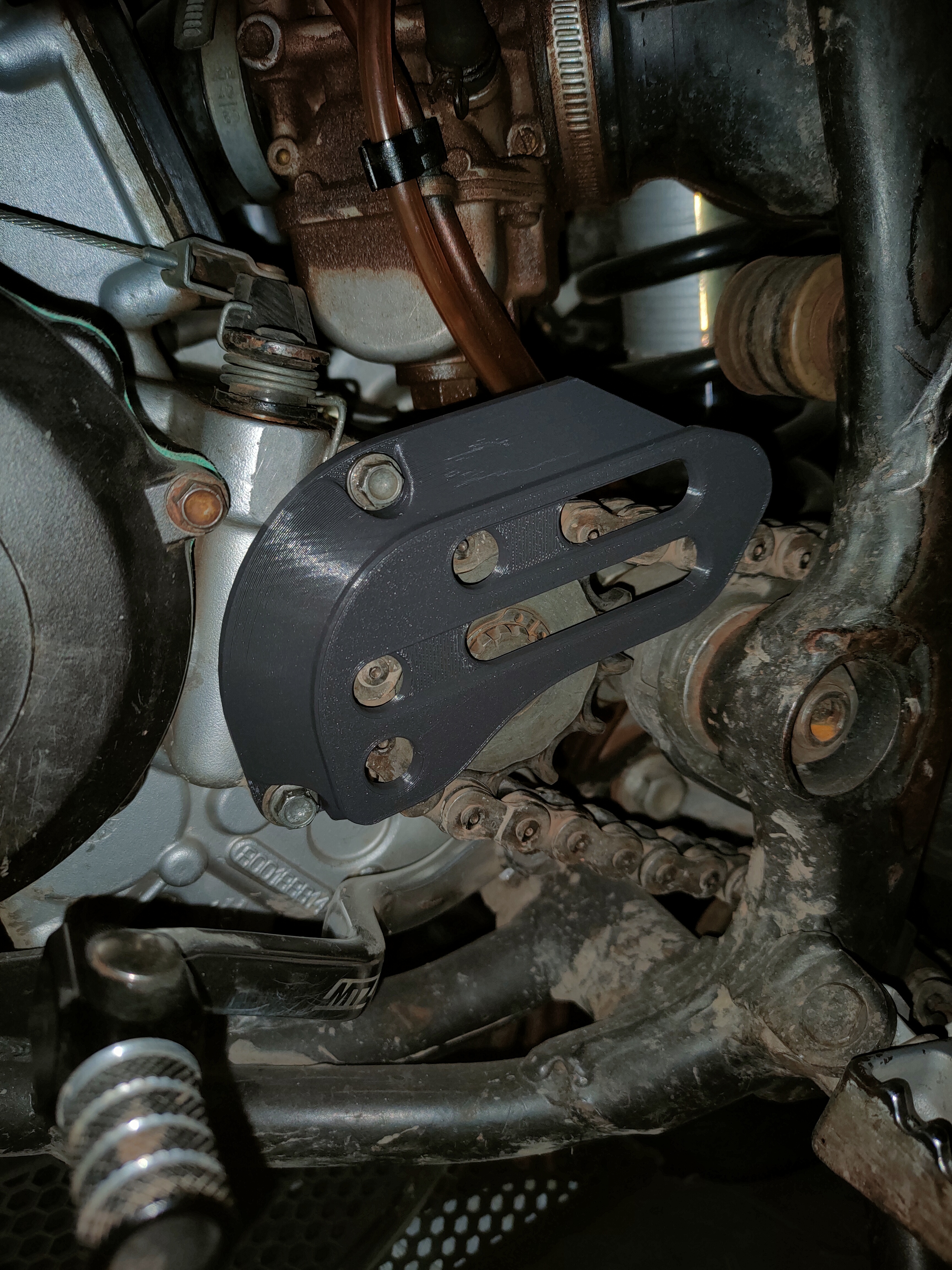 Chain cover 1.0 Husqvarna WR 125cc 2005