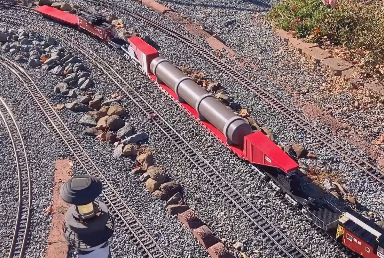 G-Scale 1:29 20 Axle Schnabel Railcar with Load Deck ^ Tank Load
