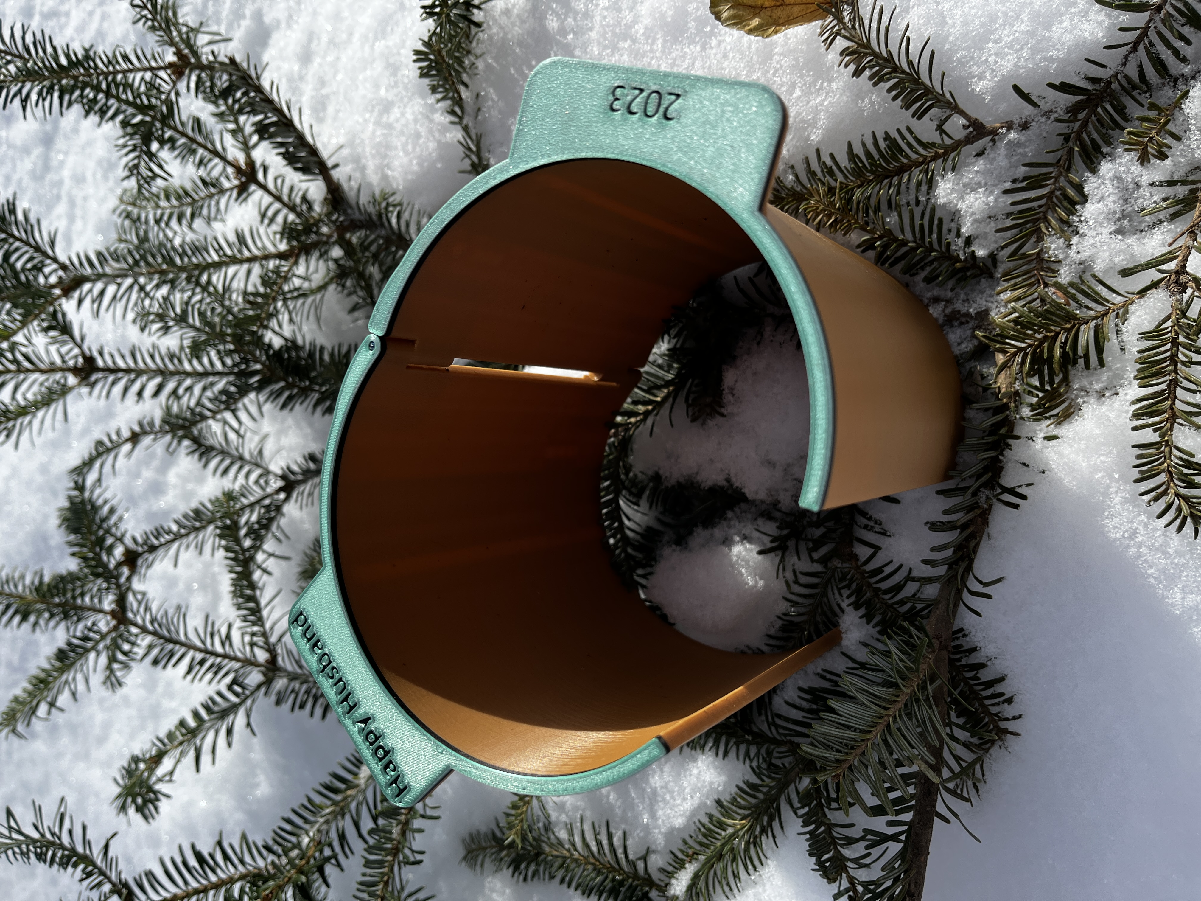 Happy Husband - A Christmas Tree Trunk Sizing Tool