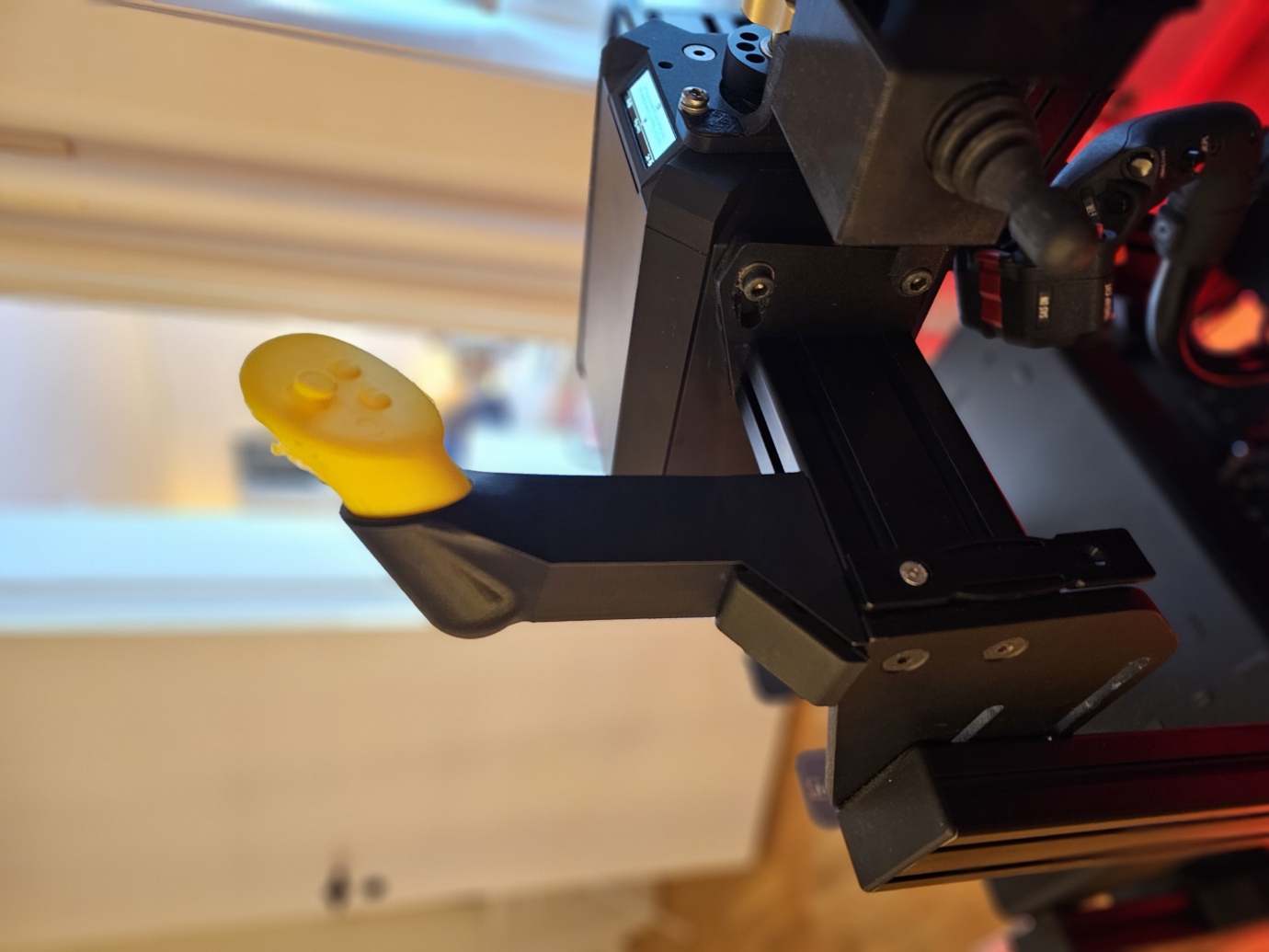 Meta Quest 3 Controller holder for 8020 Simracing/Flightsim rigs (Motion Compensation)