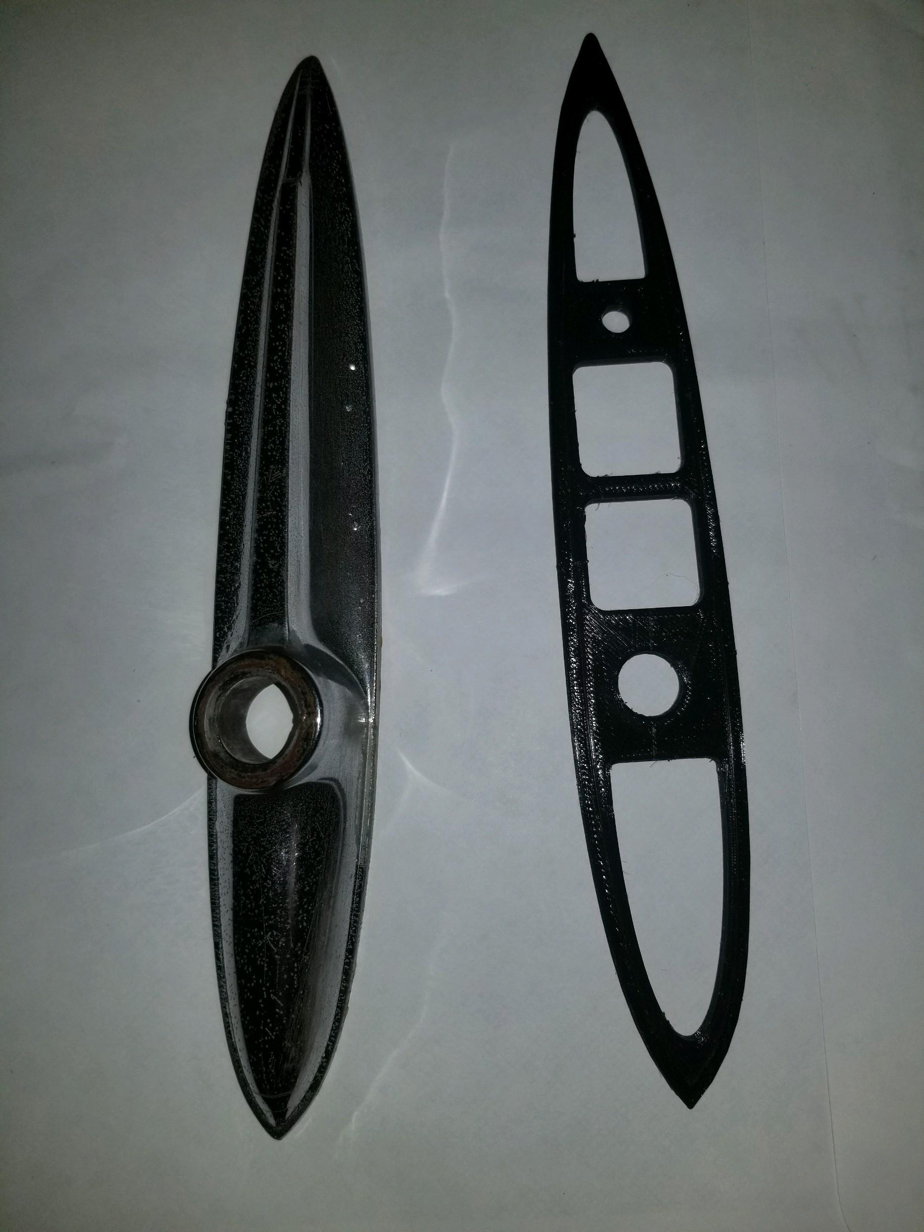 1954 Pontiac Chieftain Antenna Trim Piece Gasket
