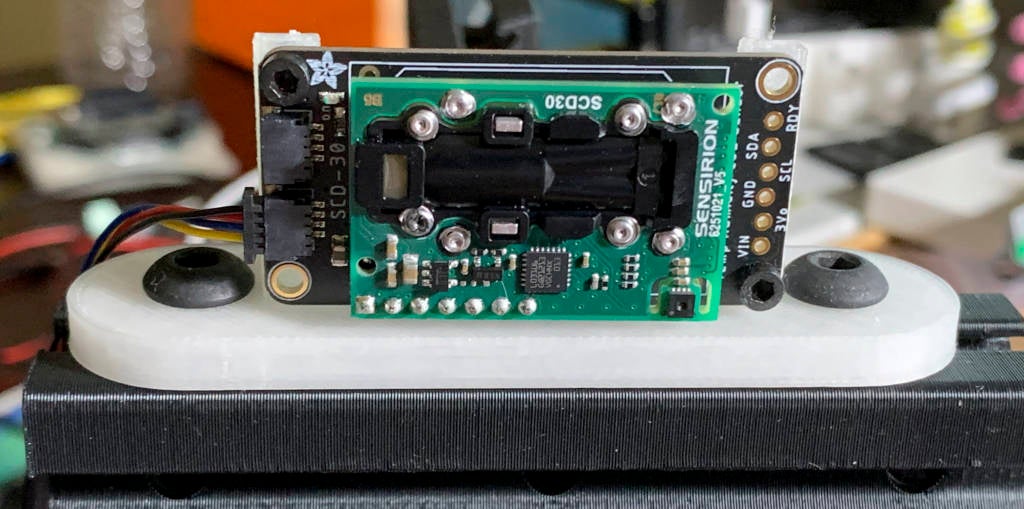 SCD-30 Co2 Sensor mount for 8020 series 10