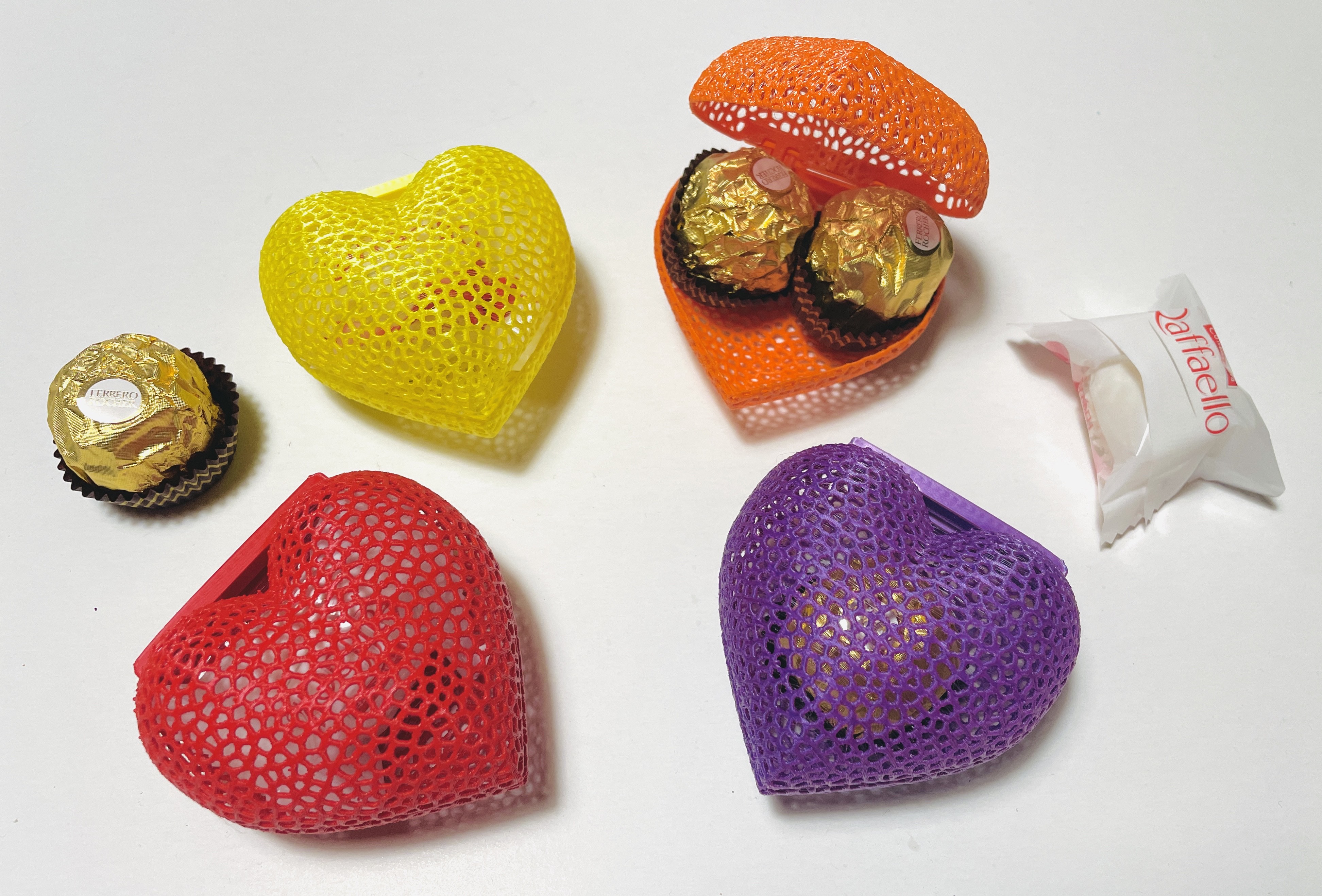 Voronoi Heart Box: a unique fusion of elegance and functionality as a perfect Valentine's gift
