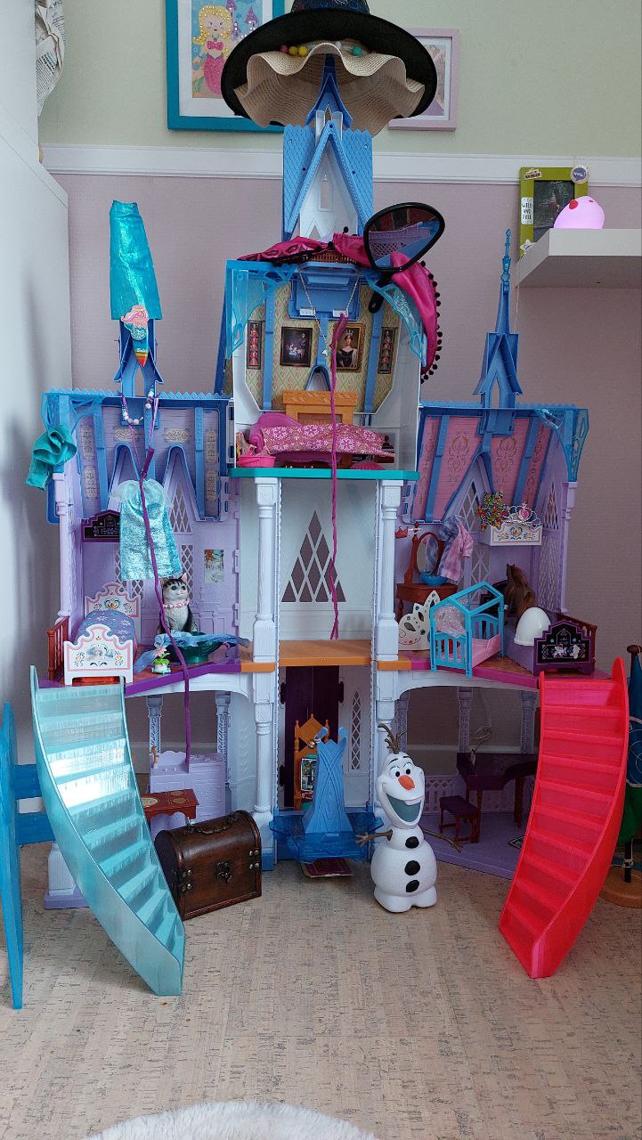Anna & Elsa Castle stairs for Disney hasbro toy