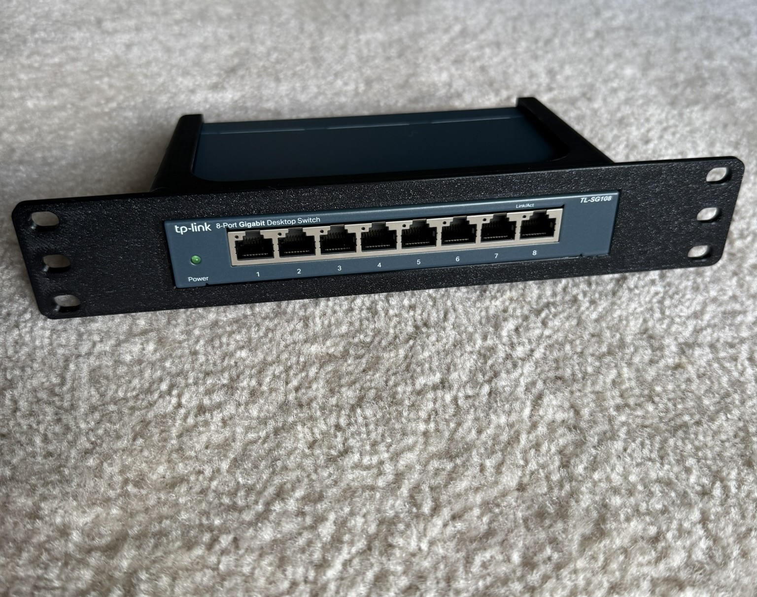 TP-Link TL-SG108/SG608E 10-inch Rack Mount