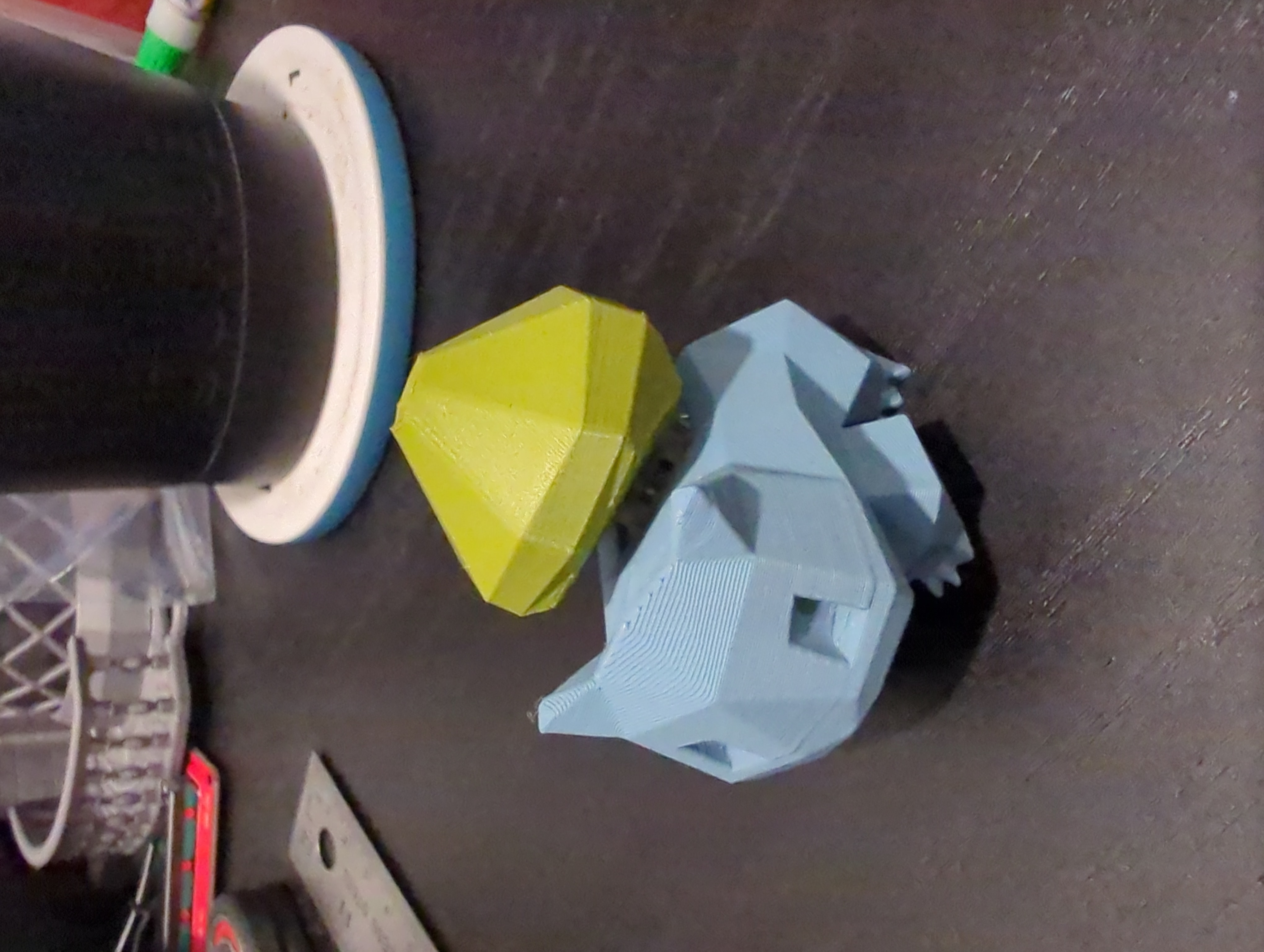 Low-Poly Bulbasaur fidget with Cherry MX keyboard switch