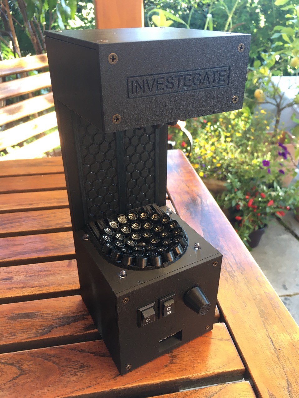Tinylev Acoustic Levitator Case by INVESTEGATE