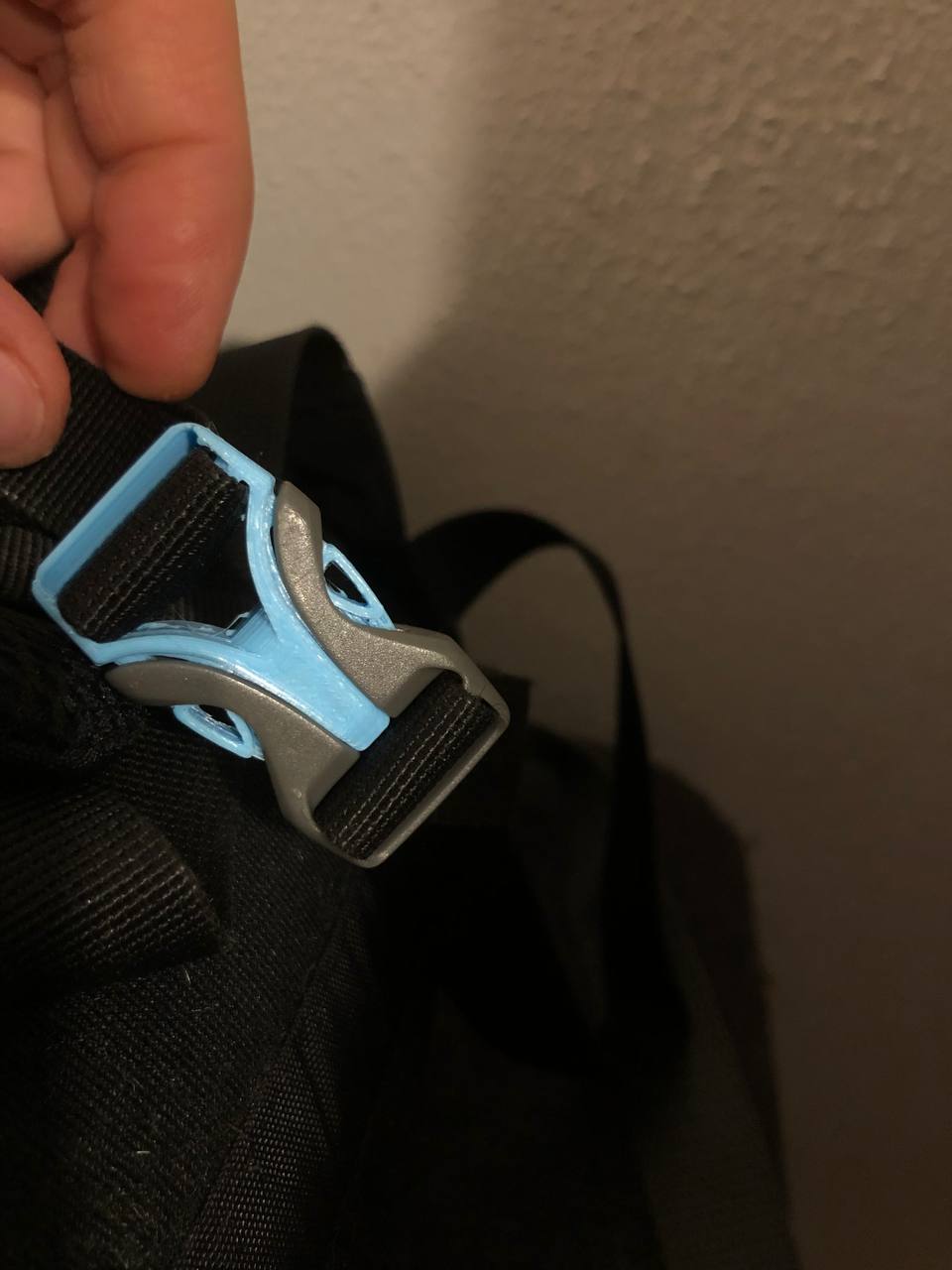 Osprey buckle/clip male replacement