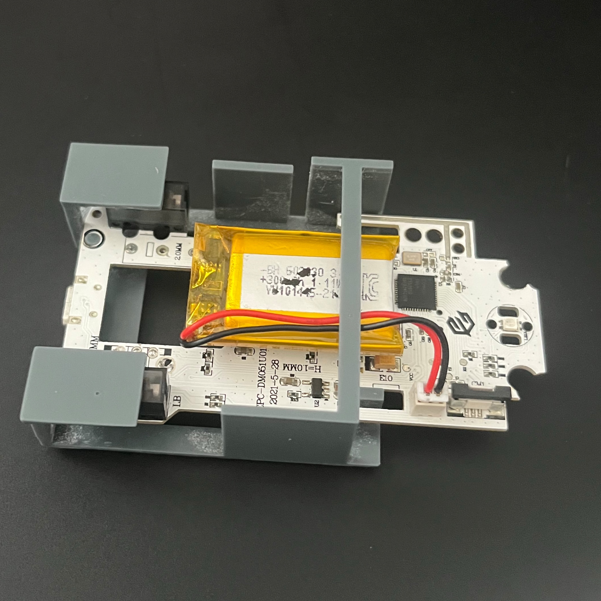 Ultralight mouse shell for Gwolves HTS ace mouse (v0.1) - inspired by zeromouse