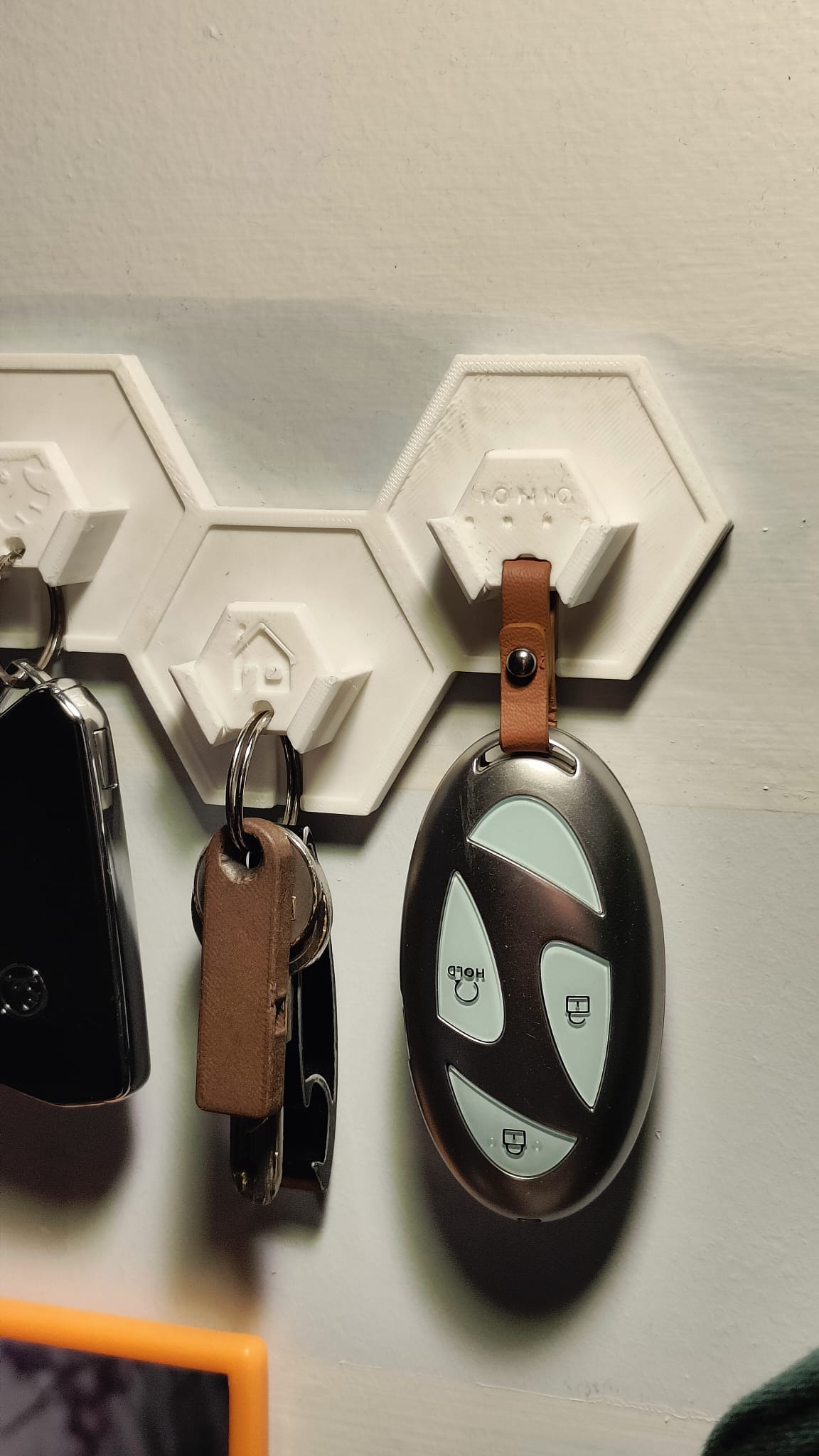 Hyundai Ioniq Keychain Holder for Modern Key Hanger