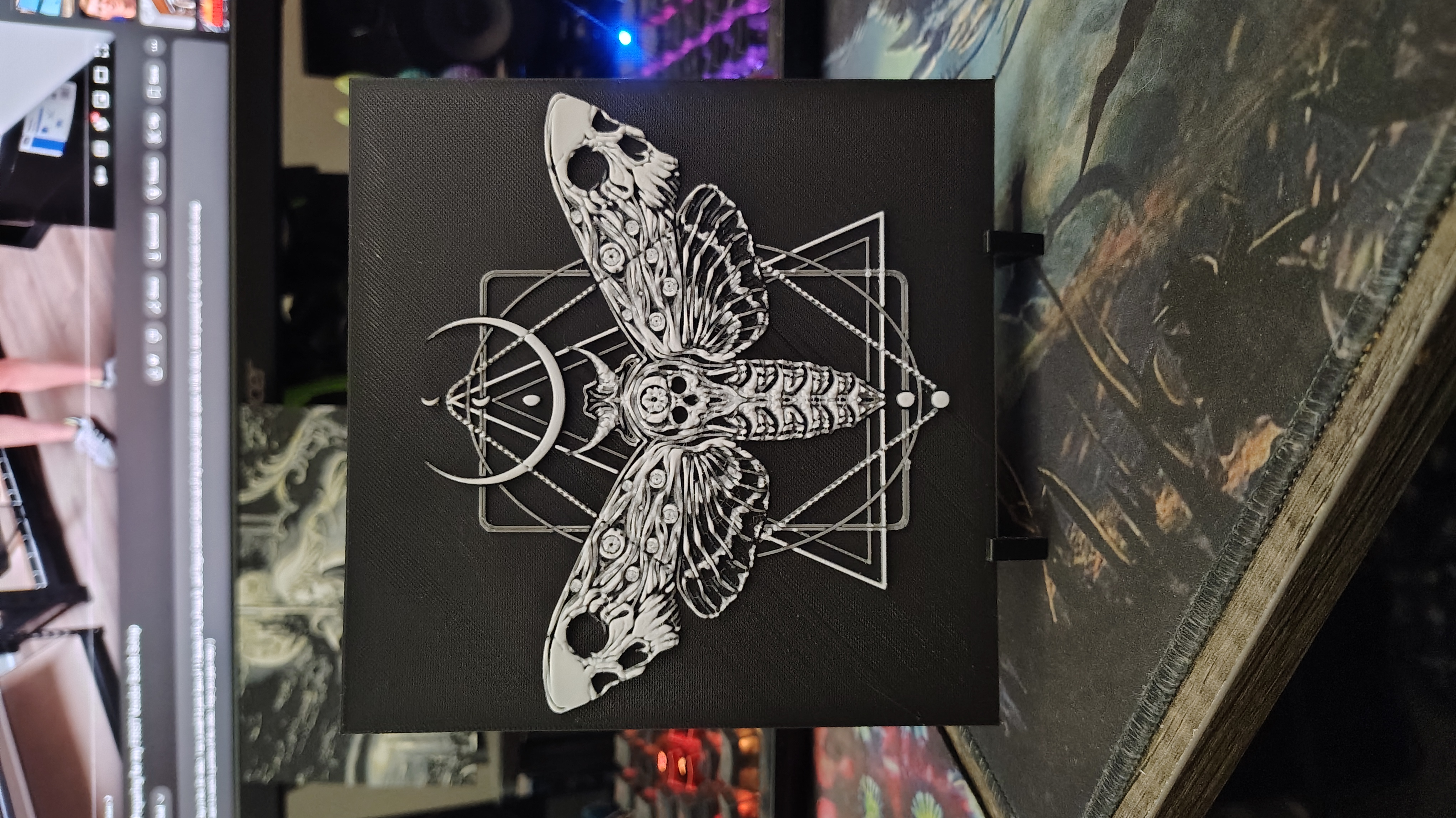 Death's Head Moth Hueforge