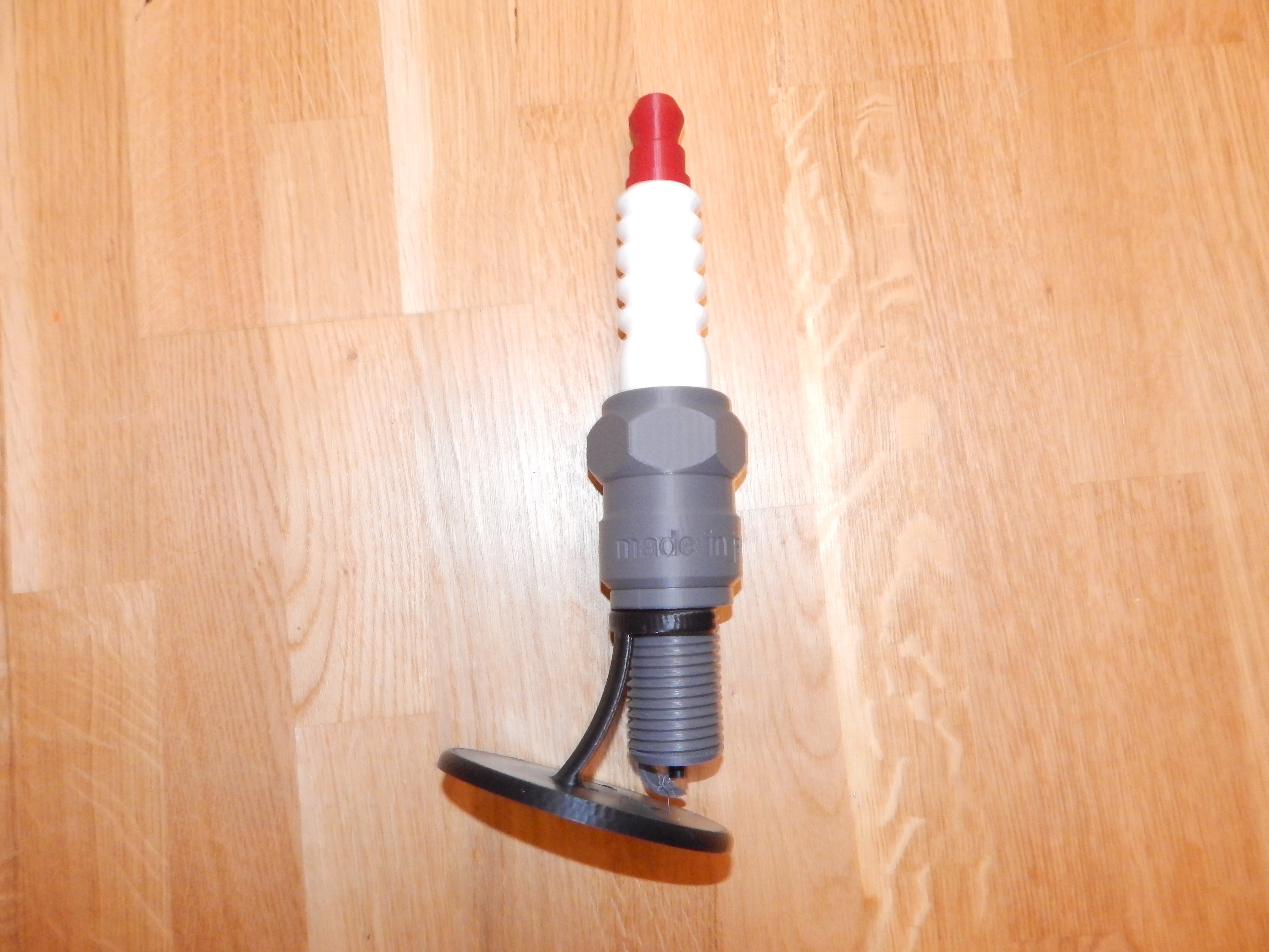 Spark plug as a gift box (Zündkerze als Geschenkbox)