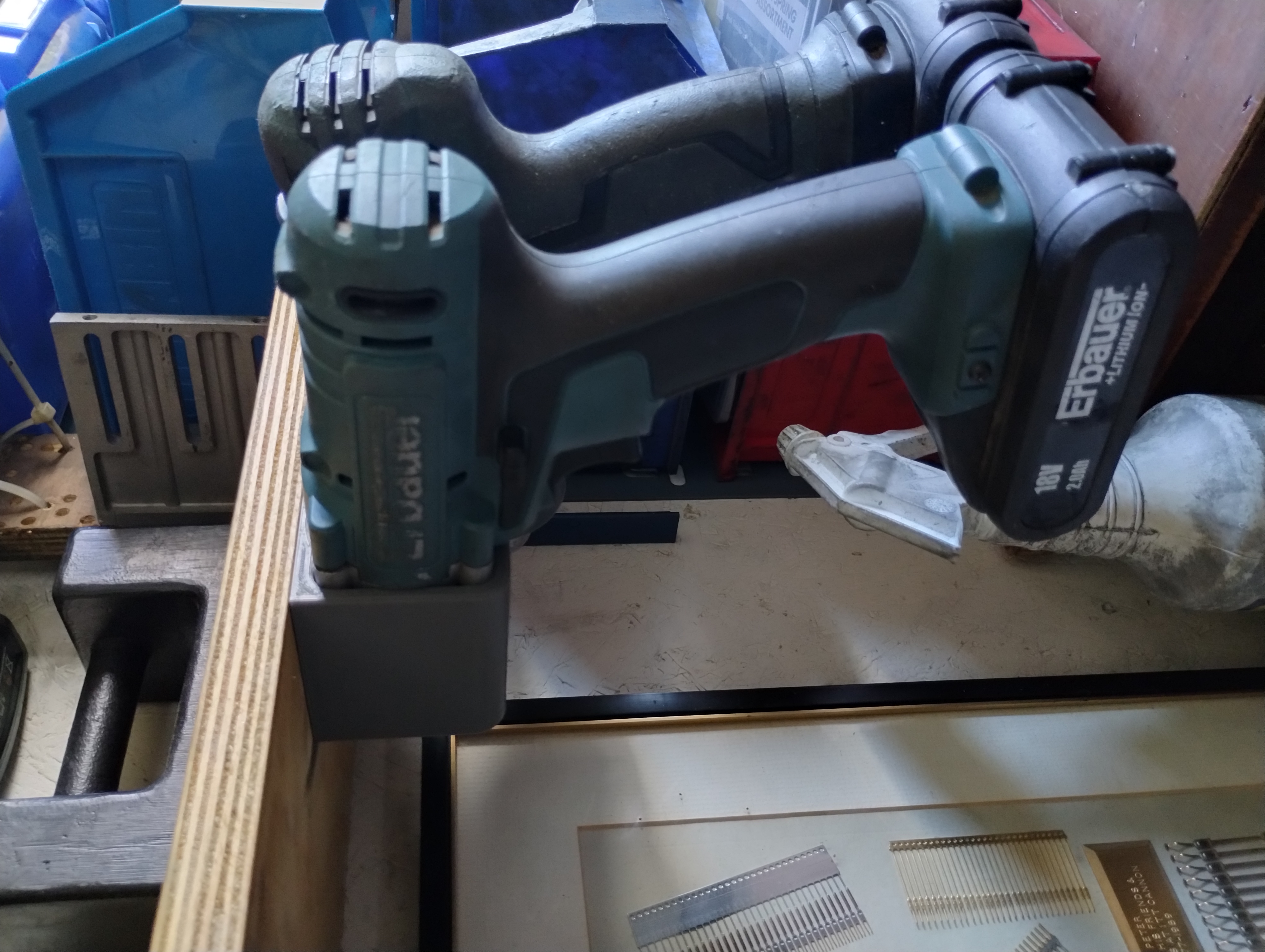 Erbauer ERI604IPD Impact Driver and ERI691COM Drill Holder