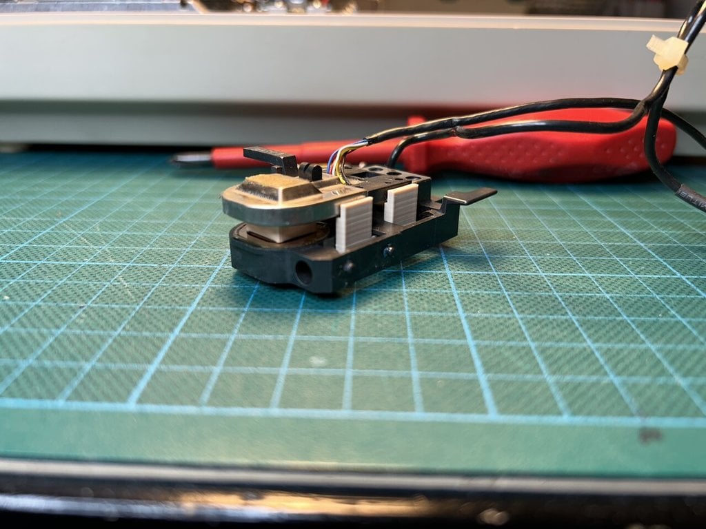 Commodore 1571 Assembly Helper for Mitsumi Read/Write Heads